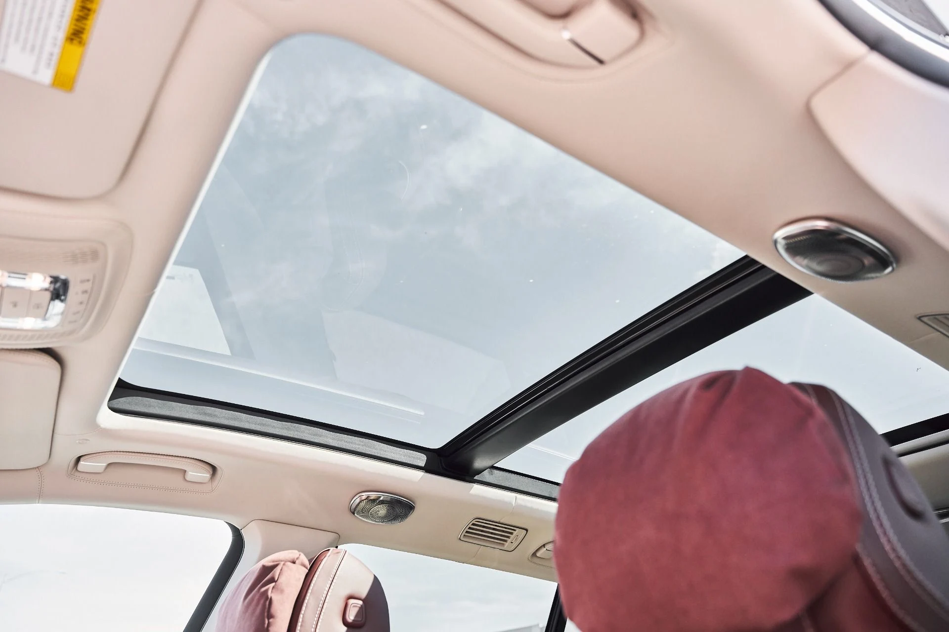 mph045_4030743833_Used_2026_Mercedes_Benz_GLS_Maybach_GLS_600_1776732807_681252b066