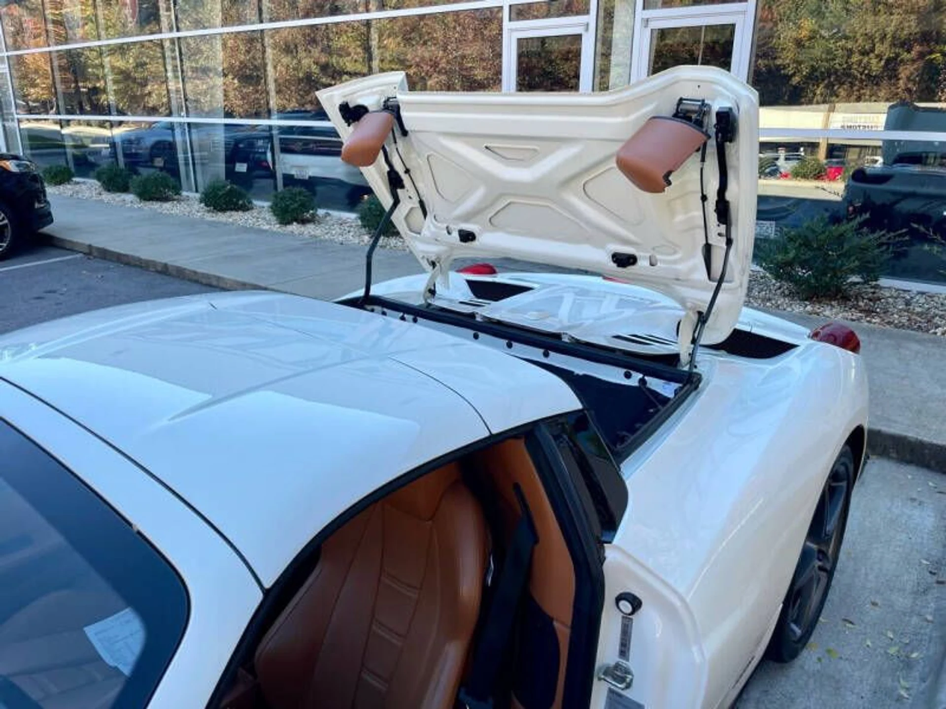 mph045_4032688854_2013_ferrari_458_spider_base_2dr_convertible_74a558ec9f