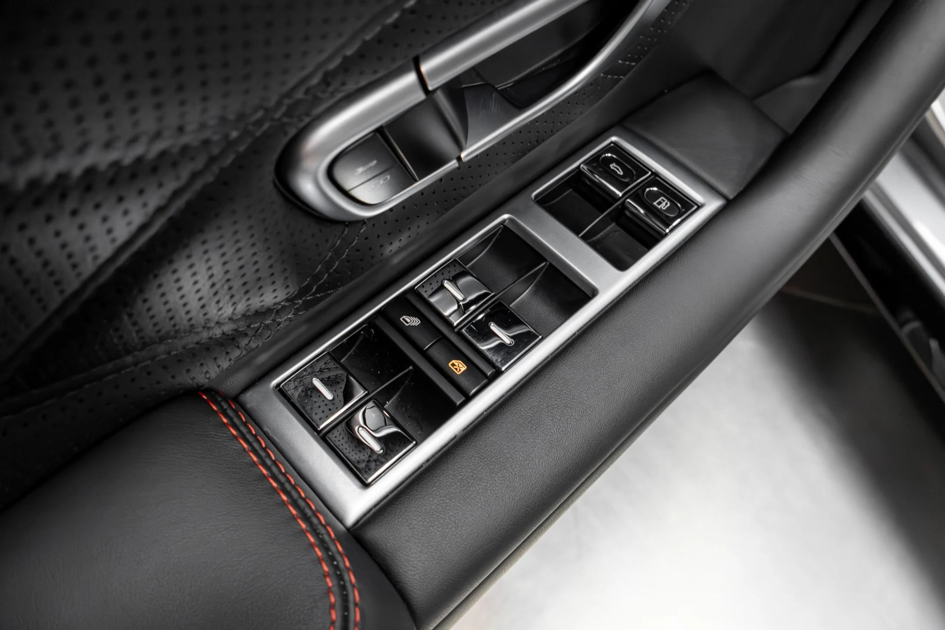 mph045_4039236394_Used_2015_Bentley_Continental_GT_V8_S_1770244632_20eac22aad