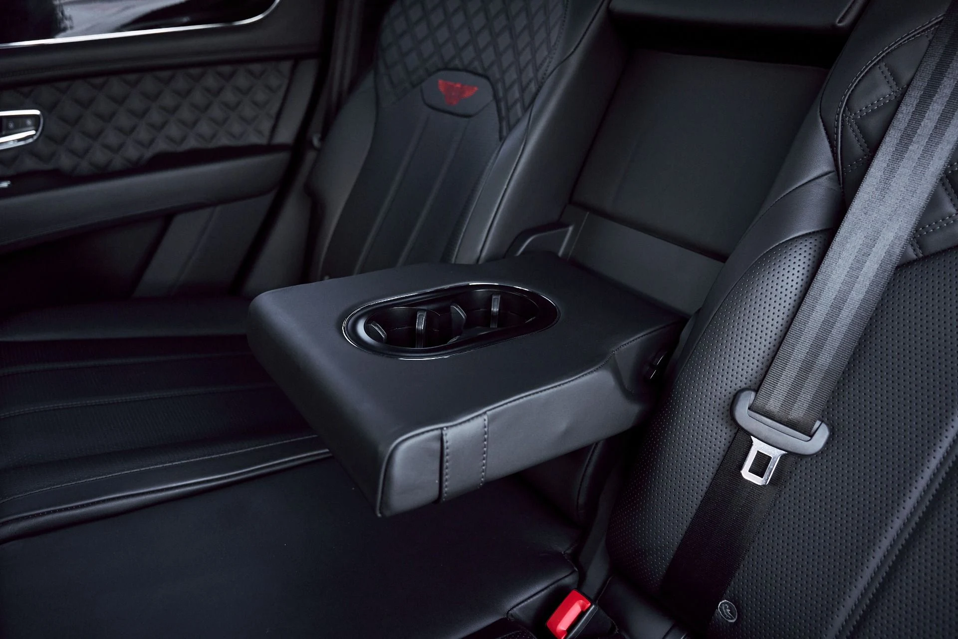 mph045_4062267210_Used_2022_Bentley_Bentayga_V8_1768246163_f4eb8cf0a8