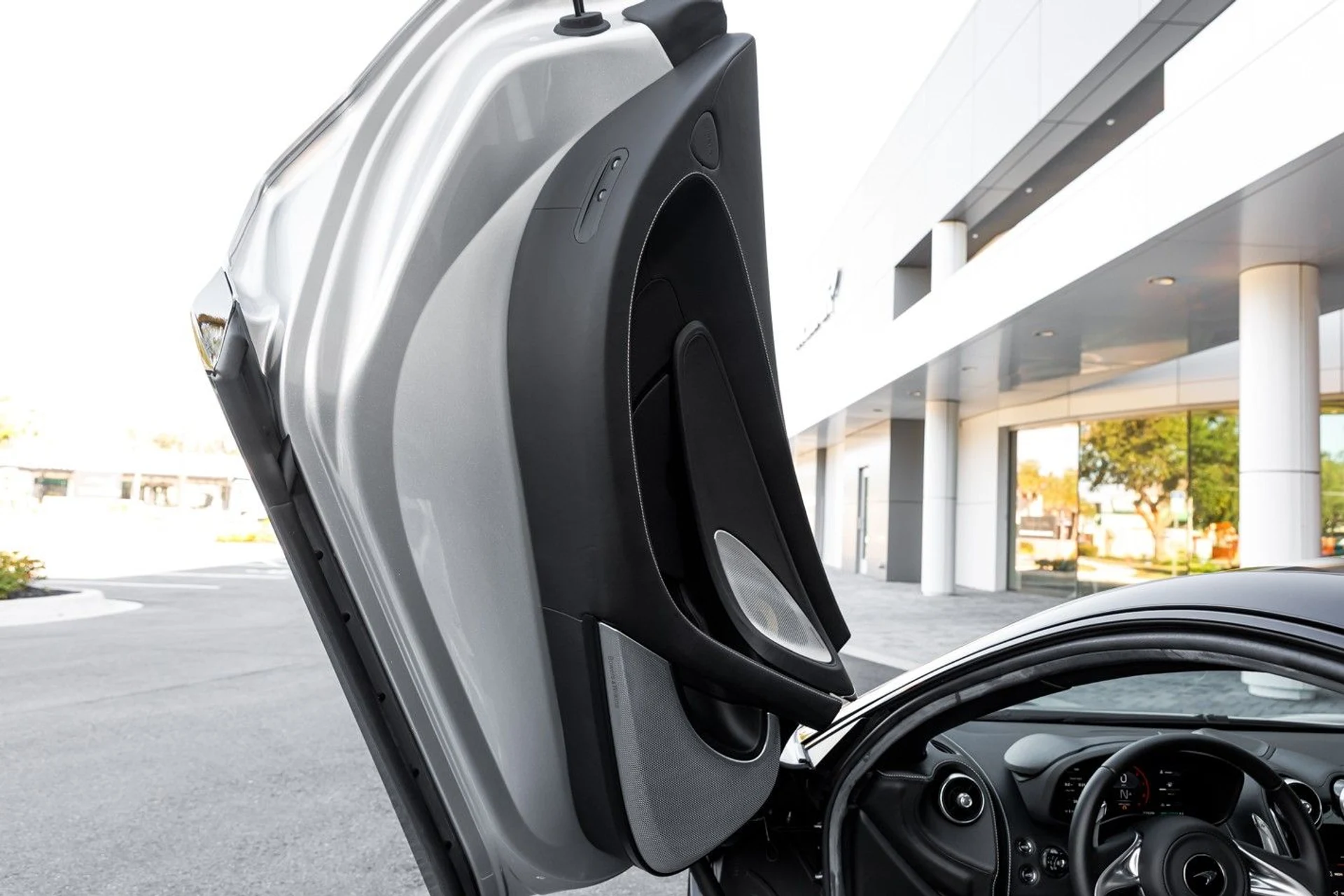 mph045_4066703066_137_p46_l_8d40c2a90a