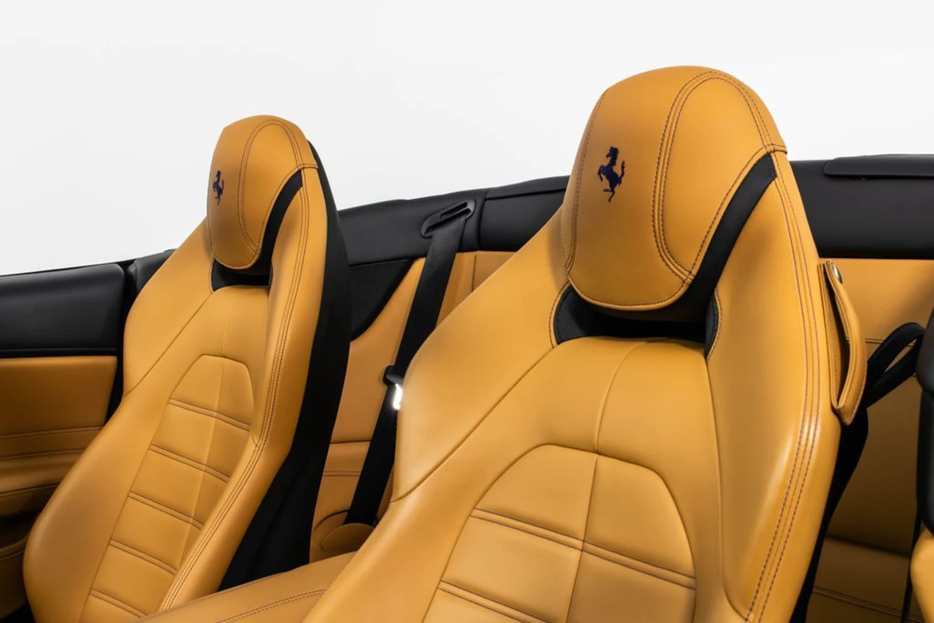 mph045_4072304965_50a2d43c20d3e42ab26f89734ce7038ex_c5675c758d