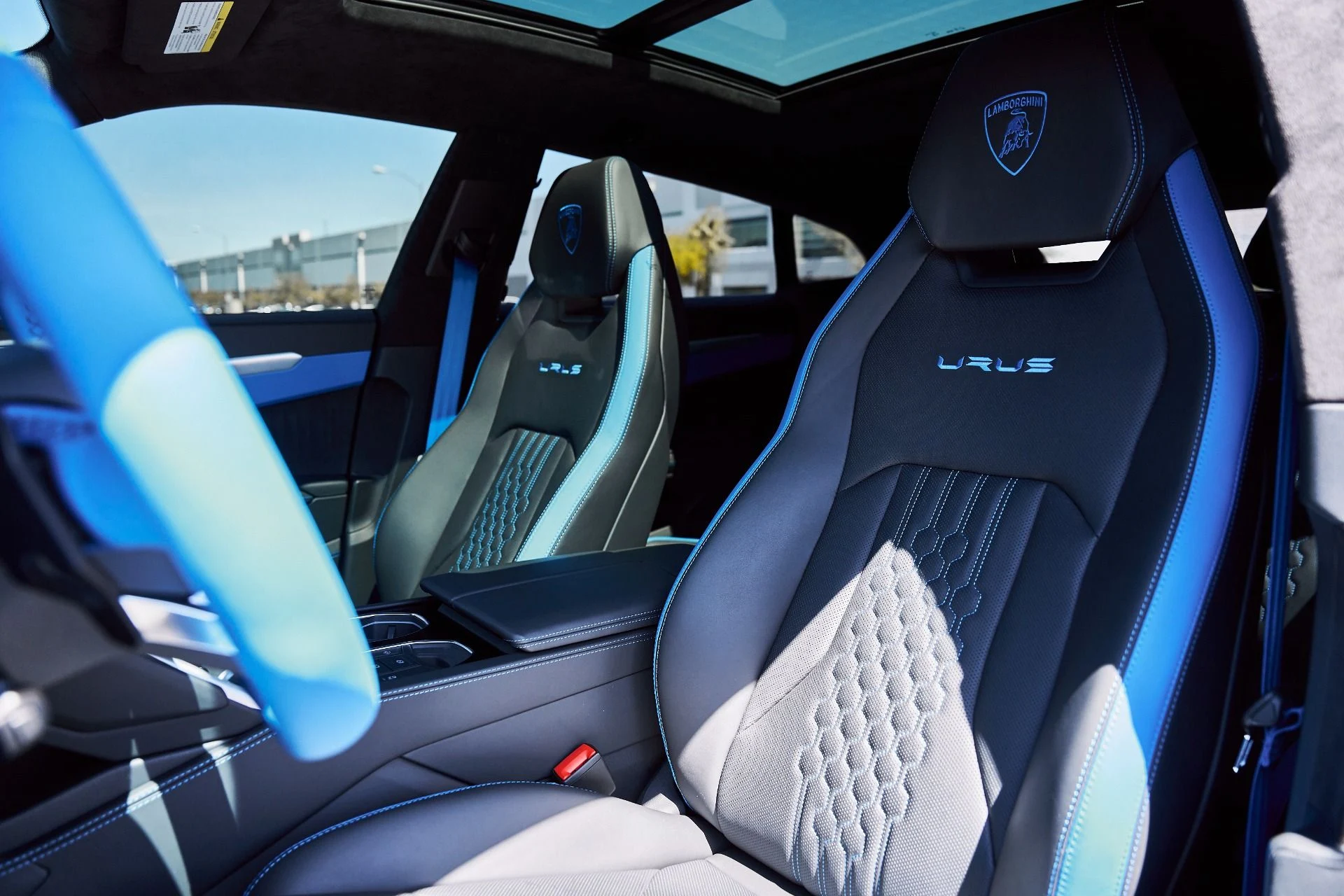 mph045_407951016_Used_2024_Lamborghini_Urus_S_1775866761_03440118d2