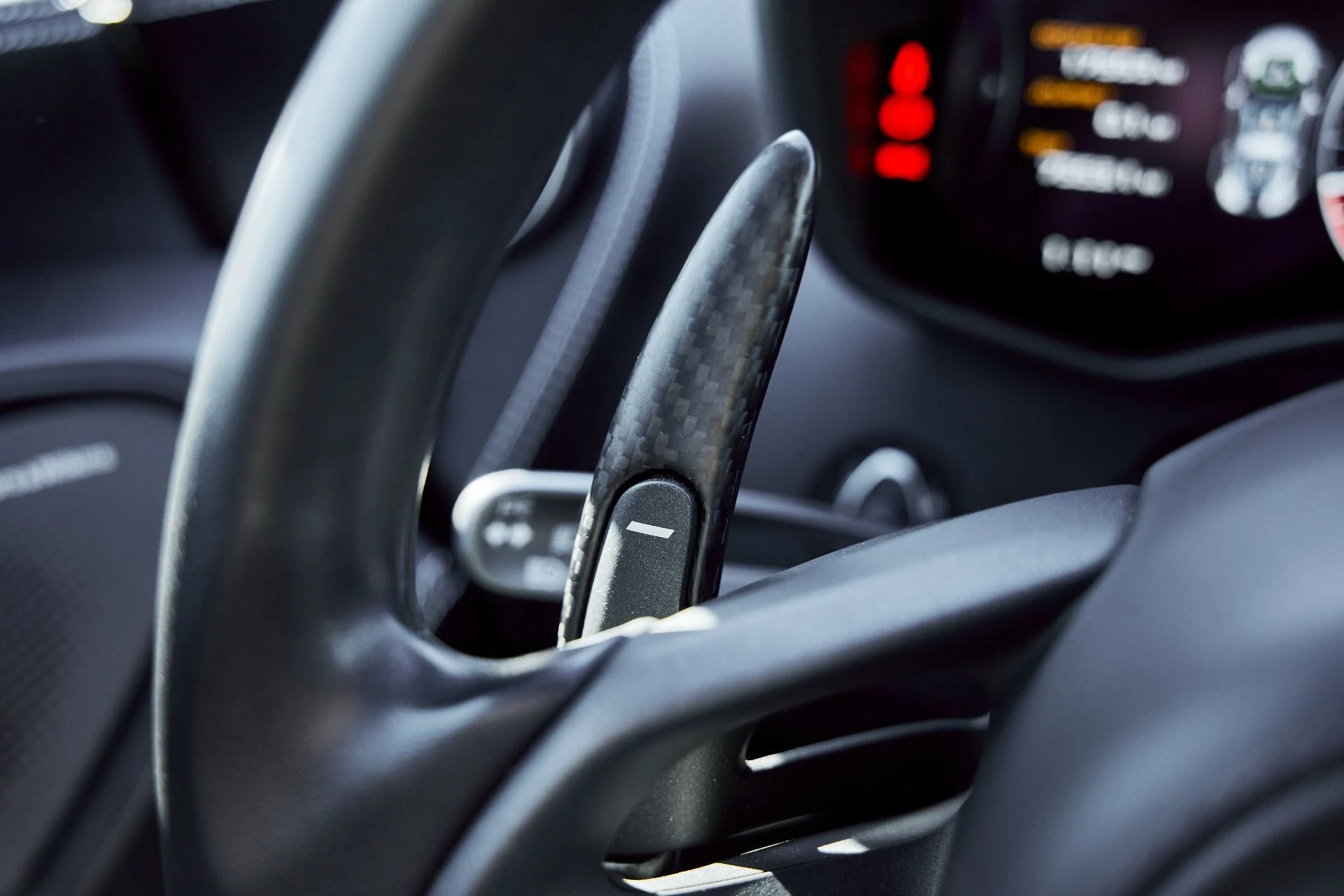 mph045_4084156006_Used_2020_Mc_Laren_570_S_Base_1773768838_081ec61124