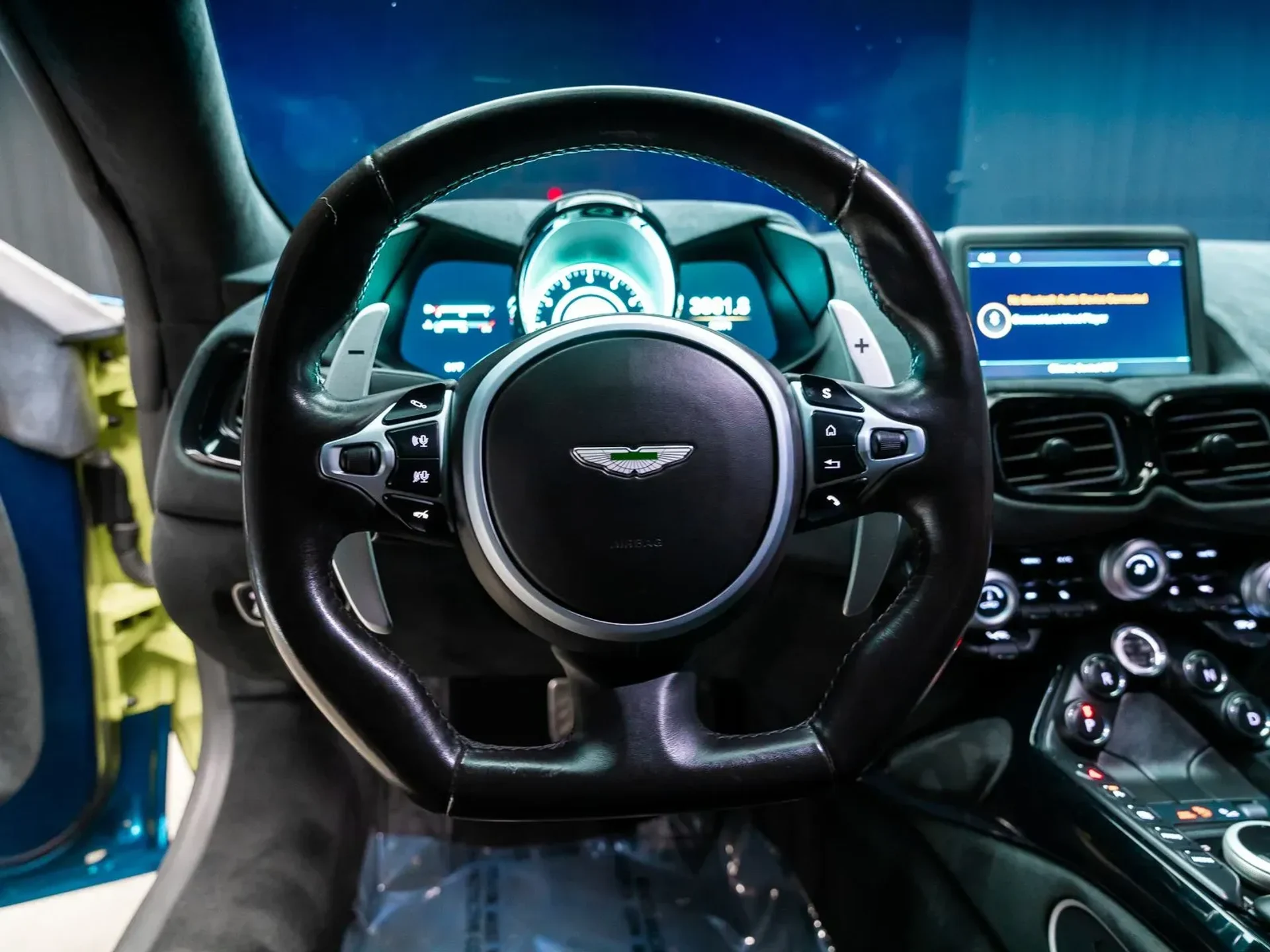 mph045_409377356_afe2d743_fa76_4c11_b987_4586d7246c2c_b79f259927