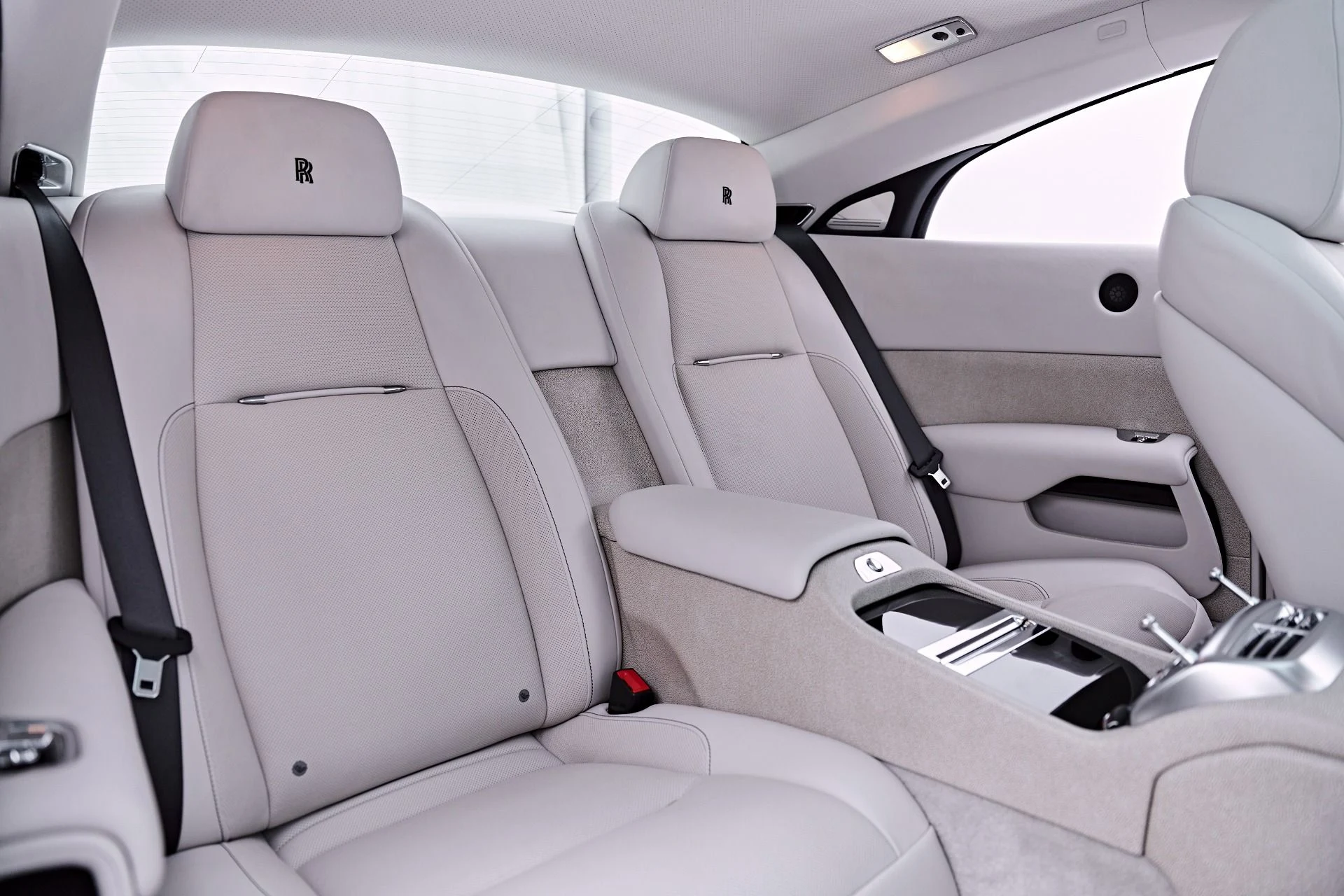 mph045_4105300968_Used_2014_Rolls_Royce_Wraith_Base_1782842438_06876a7063