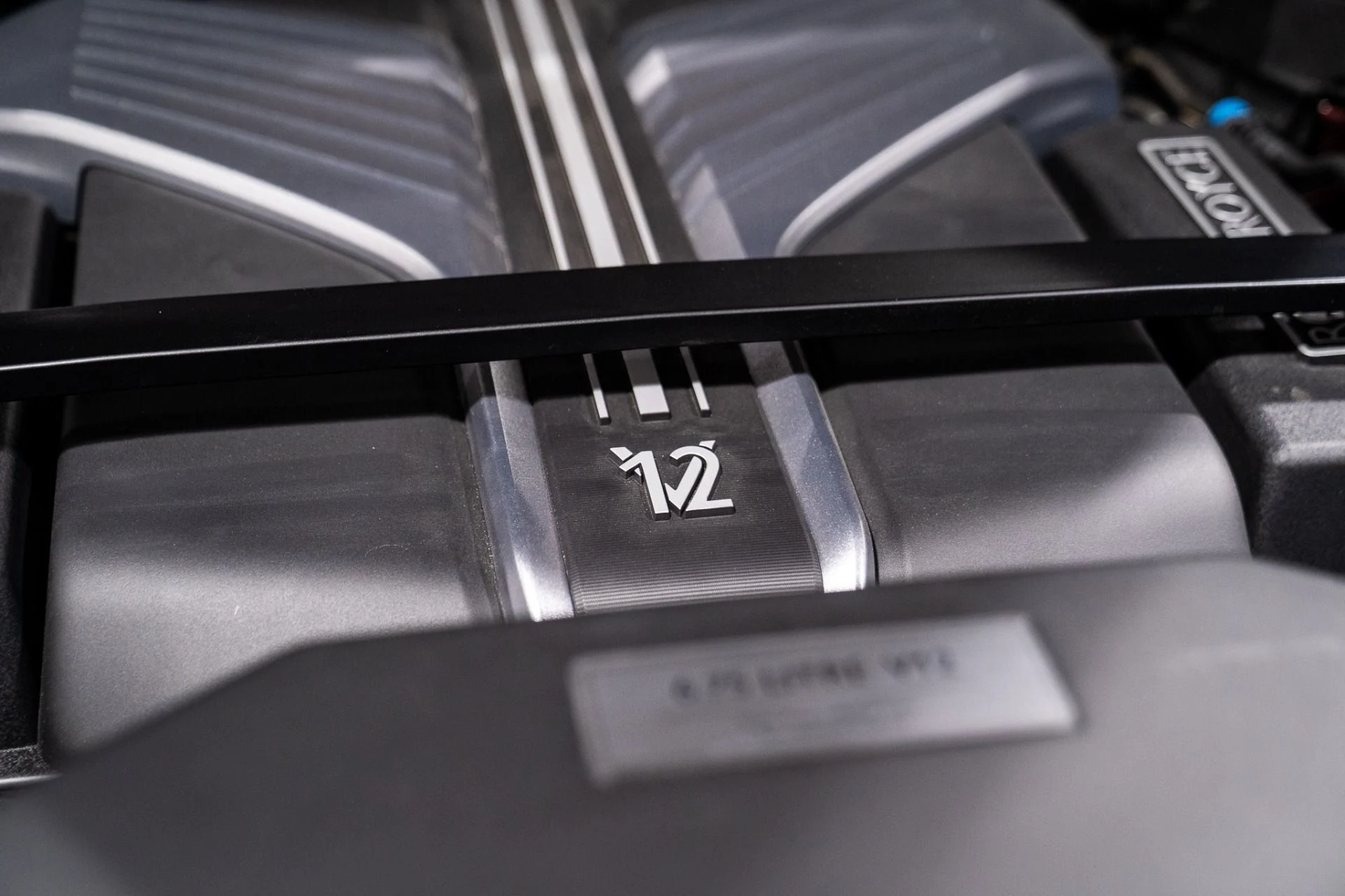 mph045_4113599115_Used_2022_Rolls_Royce_Black_Badge_Cullinan_Urban_Automotive_Widebody_HRE_wheels_1771025282_ad7e2c79c0