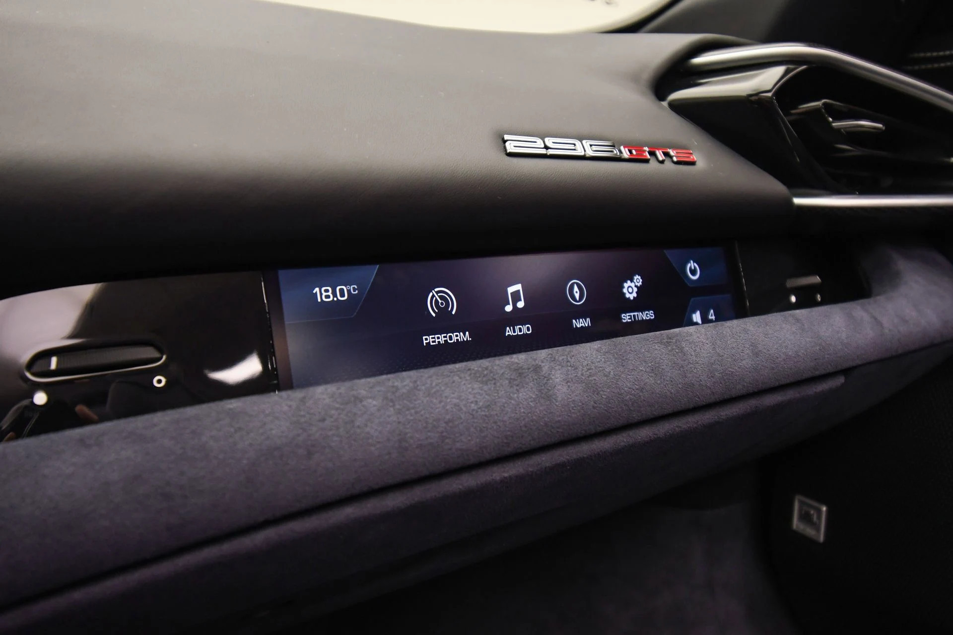 mph045_4116282851_42a08123cb2d4de68a917921fa041236_0744718ea0