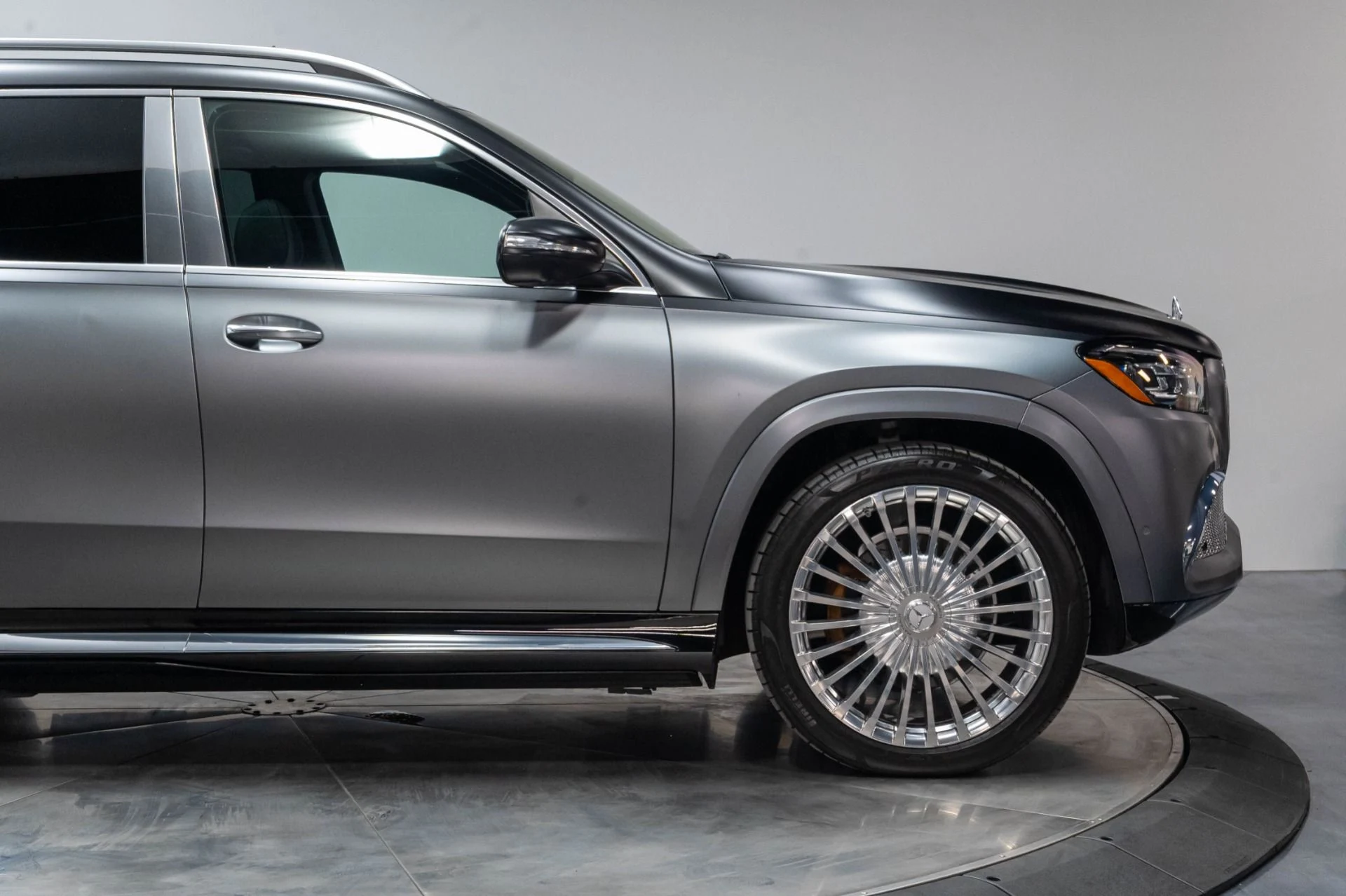 mph045_4136104541_Used_2022_Mercedes_Benz_GLS_Maybach_GLS_600_4_MATIC_1784906738_7ae01be840