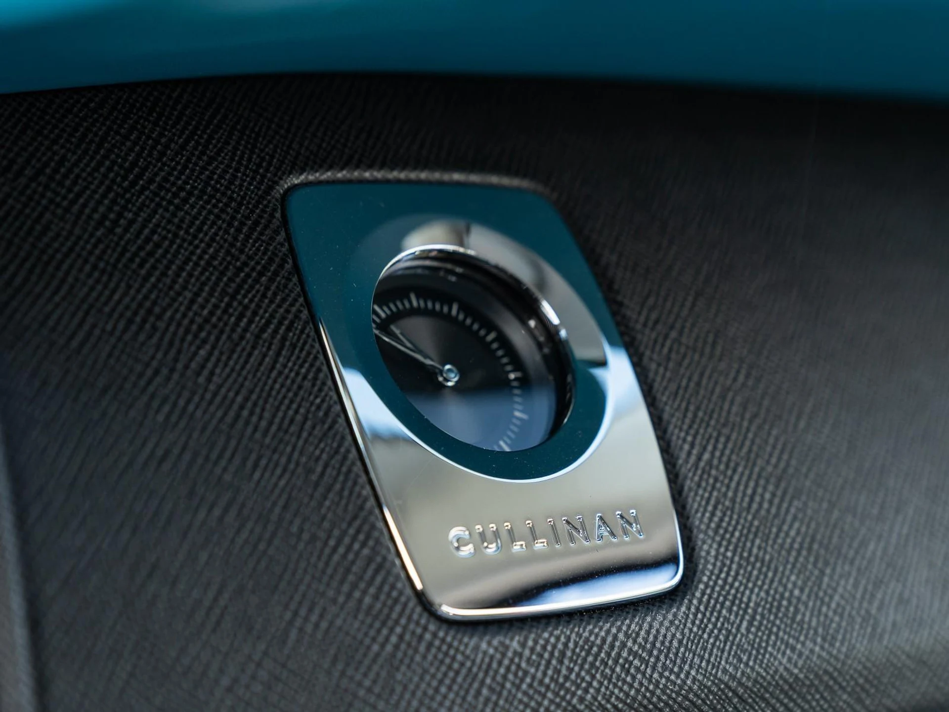 mph045_4140474319_Used_2023_Rolls_Royce_Cullinan_1761685696_4f31e327b7