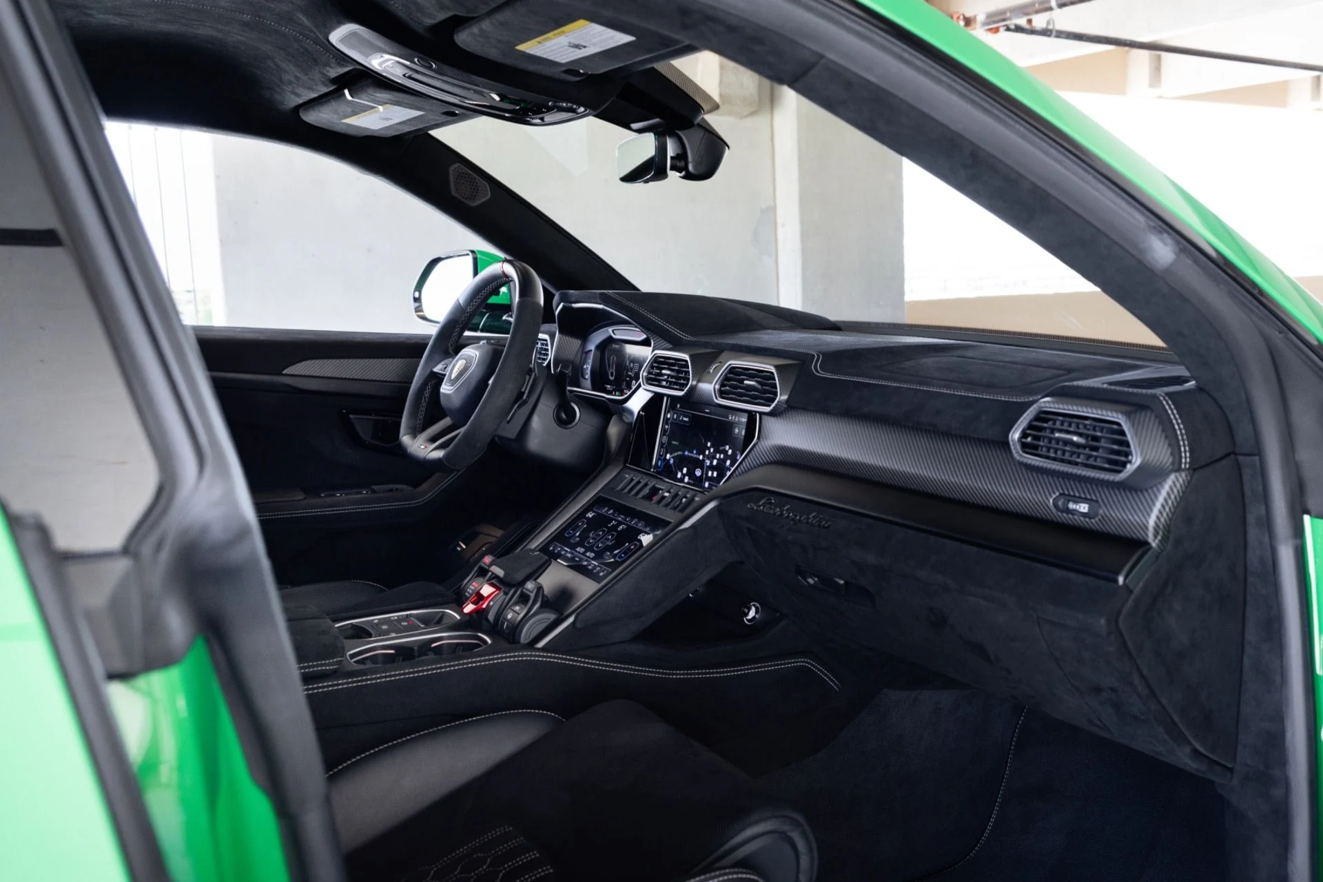 mph045_4156361765_Used_2023_Lamborghini_Urus_Performante_1780091172_7c9f046a8d