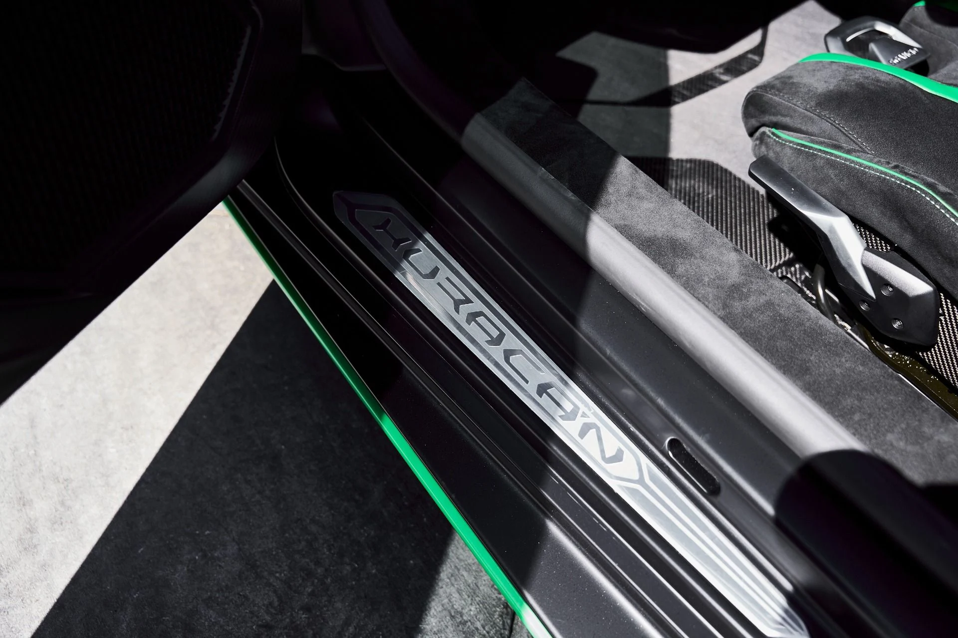 mph045_4208170635_Used_2022_Lamborghini_Huracan_STO_Base_1774488460_ff7d2b27e5