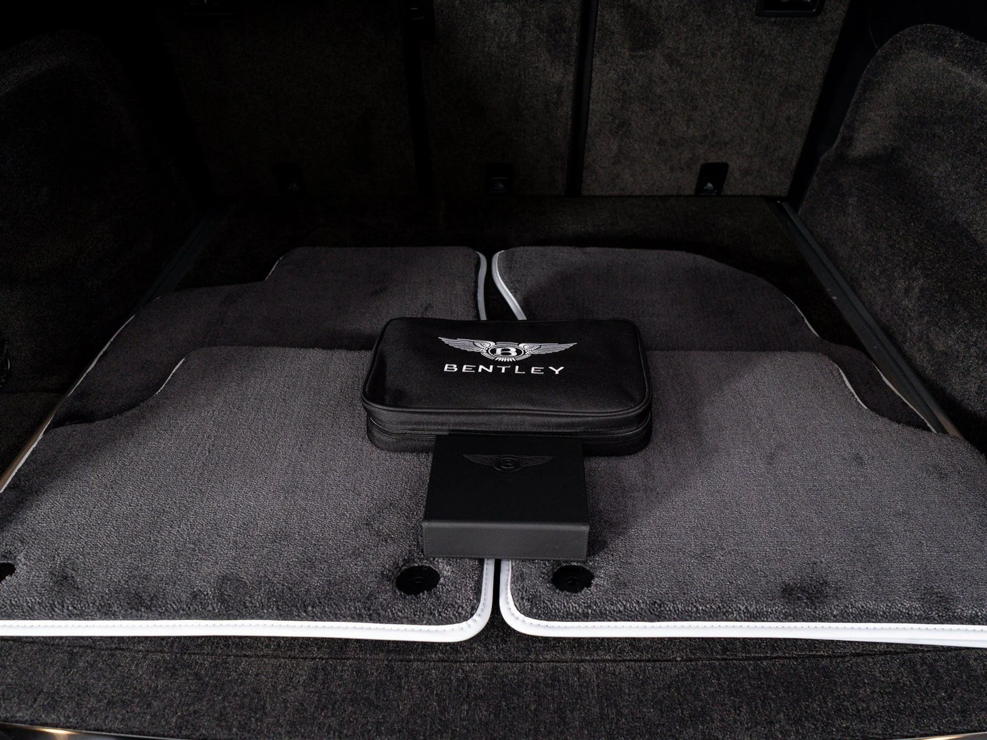 mph045_4214400747_70c5814320068c173af41d834113daa1_dae1474d47