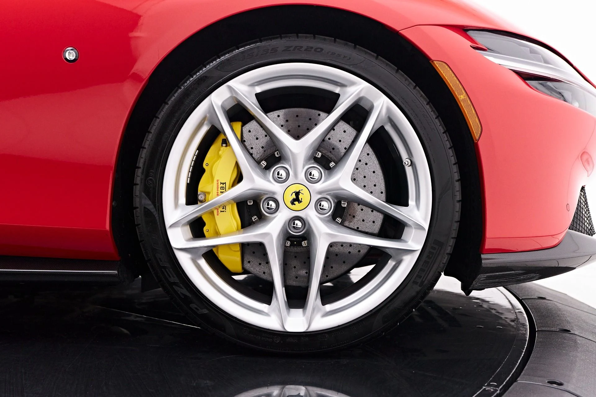 mph045_4217009961_Used_2024_Ferrari_Roma_Base_1757783517_f4e04aa6db