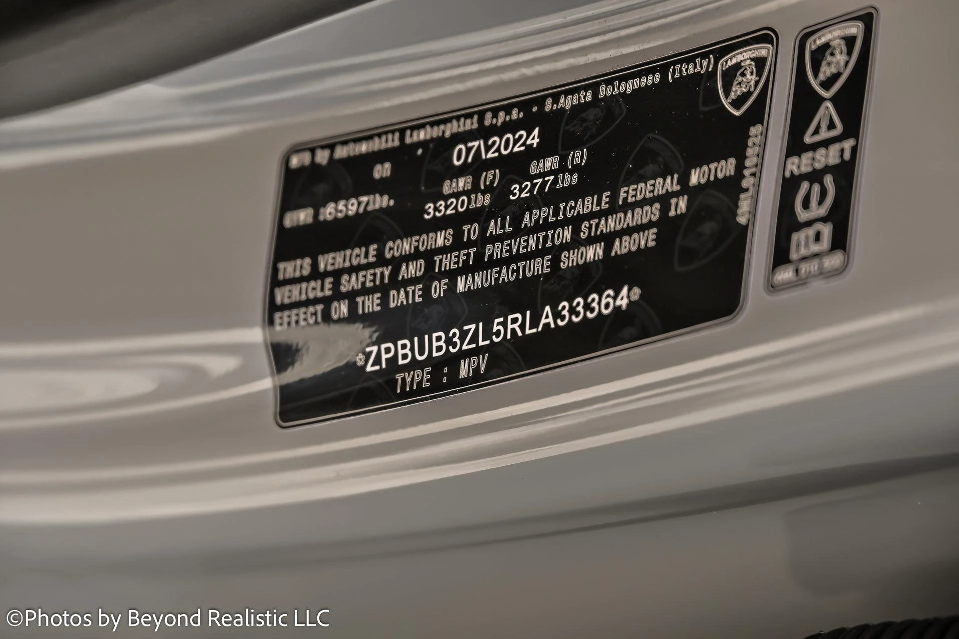 mph045_4221611851_Used_2024_Lamborghini_Urus_S_1769420575_de03df9973