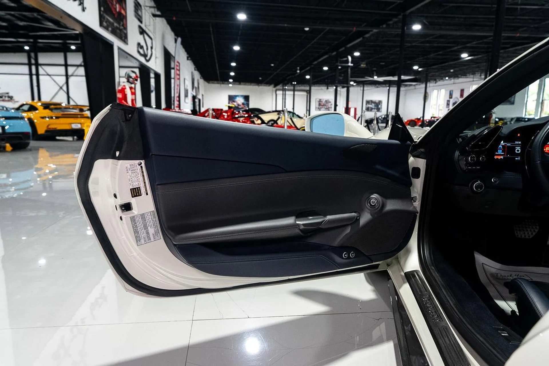 mph045_4226529476_5b9001471ede80ea4e8215453b340151_9107766924