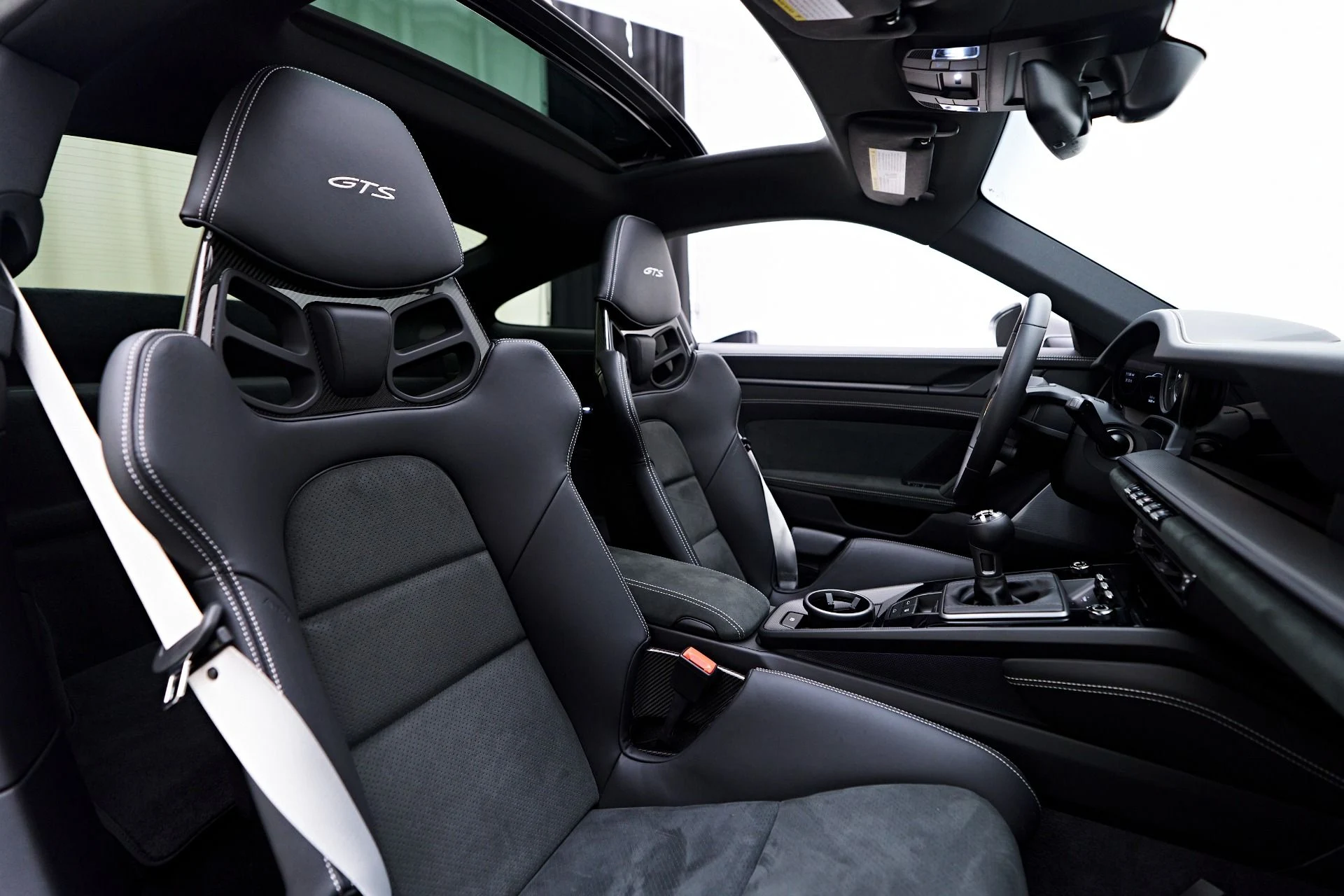 mph045_4228522673_Used_2024_Porsche_911_Carrera_4_GTS_1753409003_24f8014d12