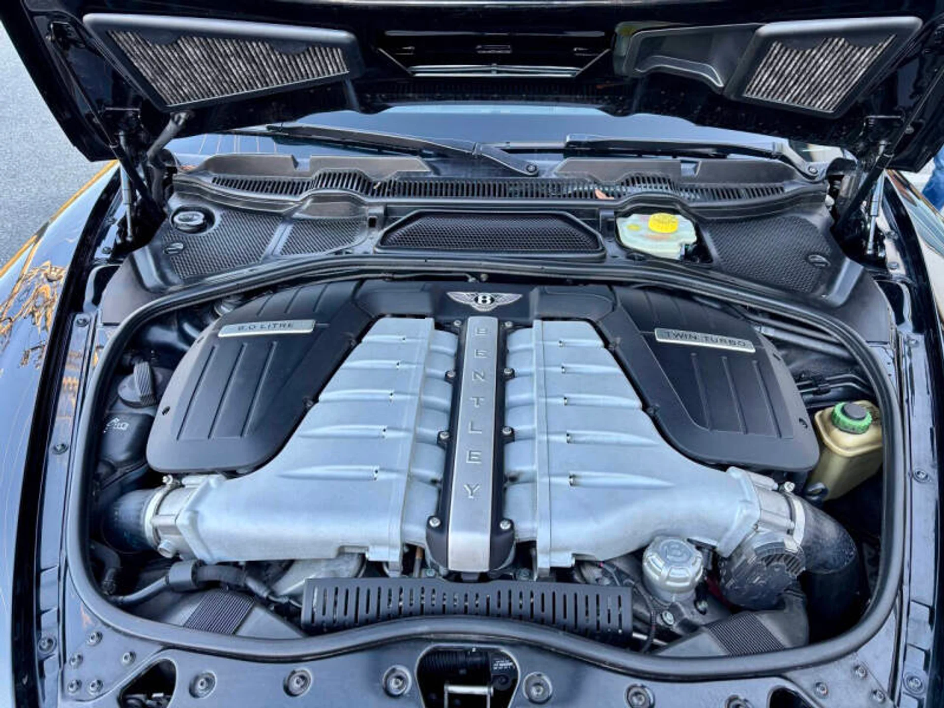 mph045_4251605326_2007_bentley_continental_gt_awd_2dr_convertible_27486a9509