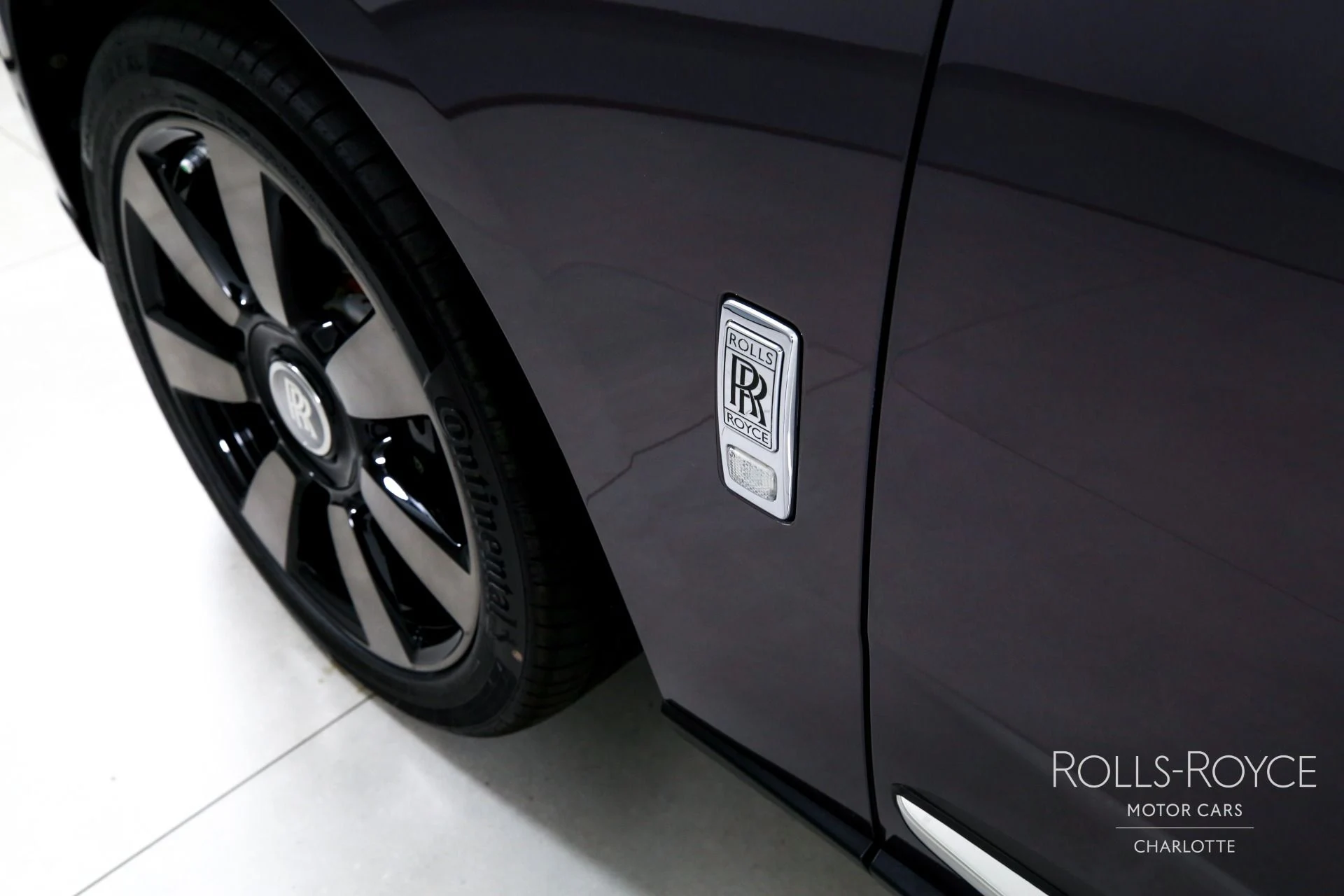 mph045_4261889294_Used_2020_Rolls_Royce_Cullinan_1789145275_d9c946696a