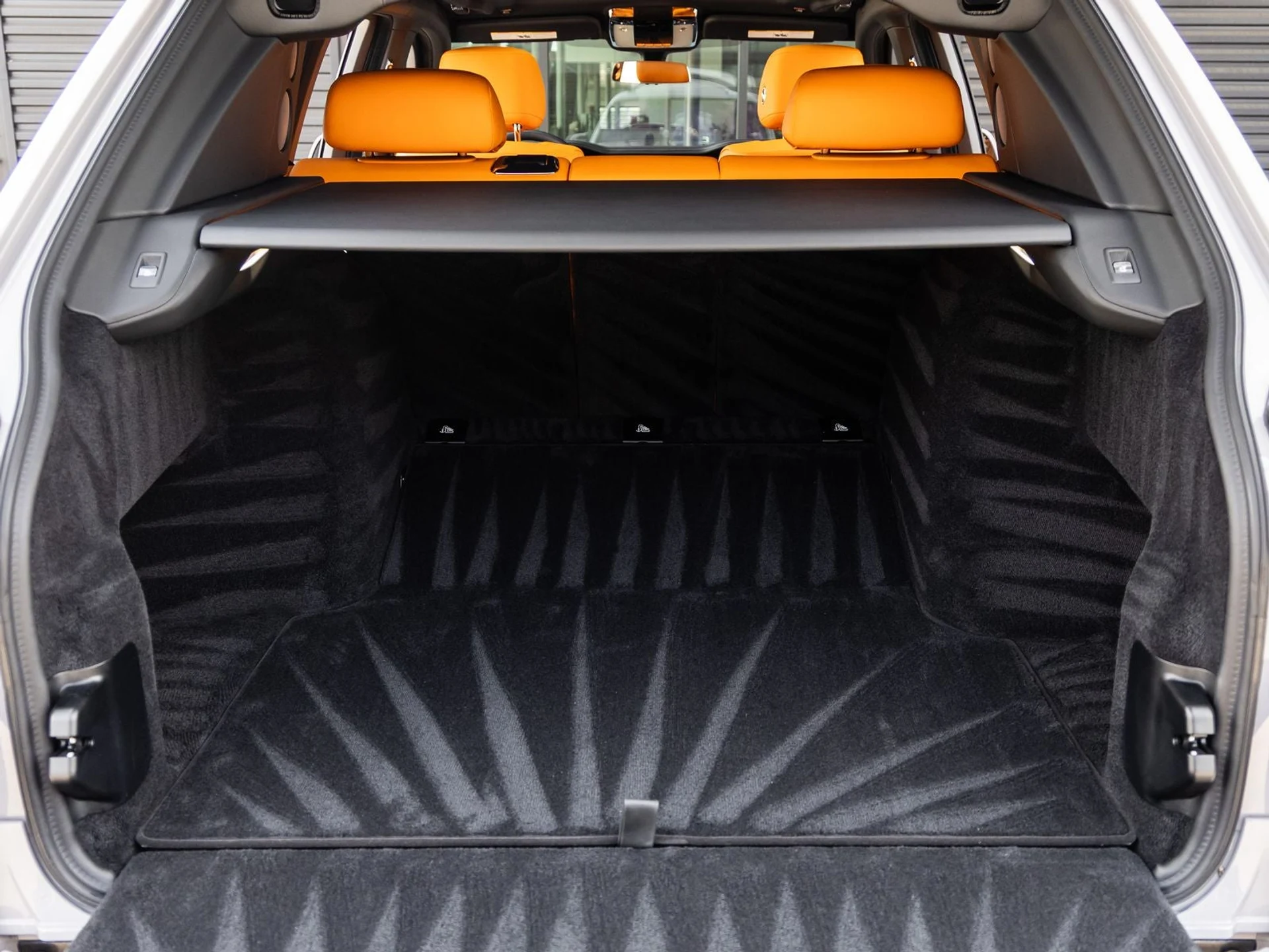 mph045_4269407240_46_c9b7034379