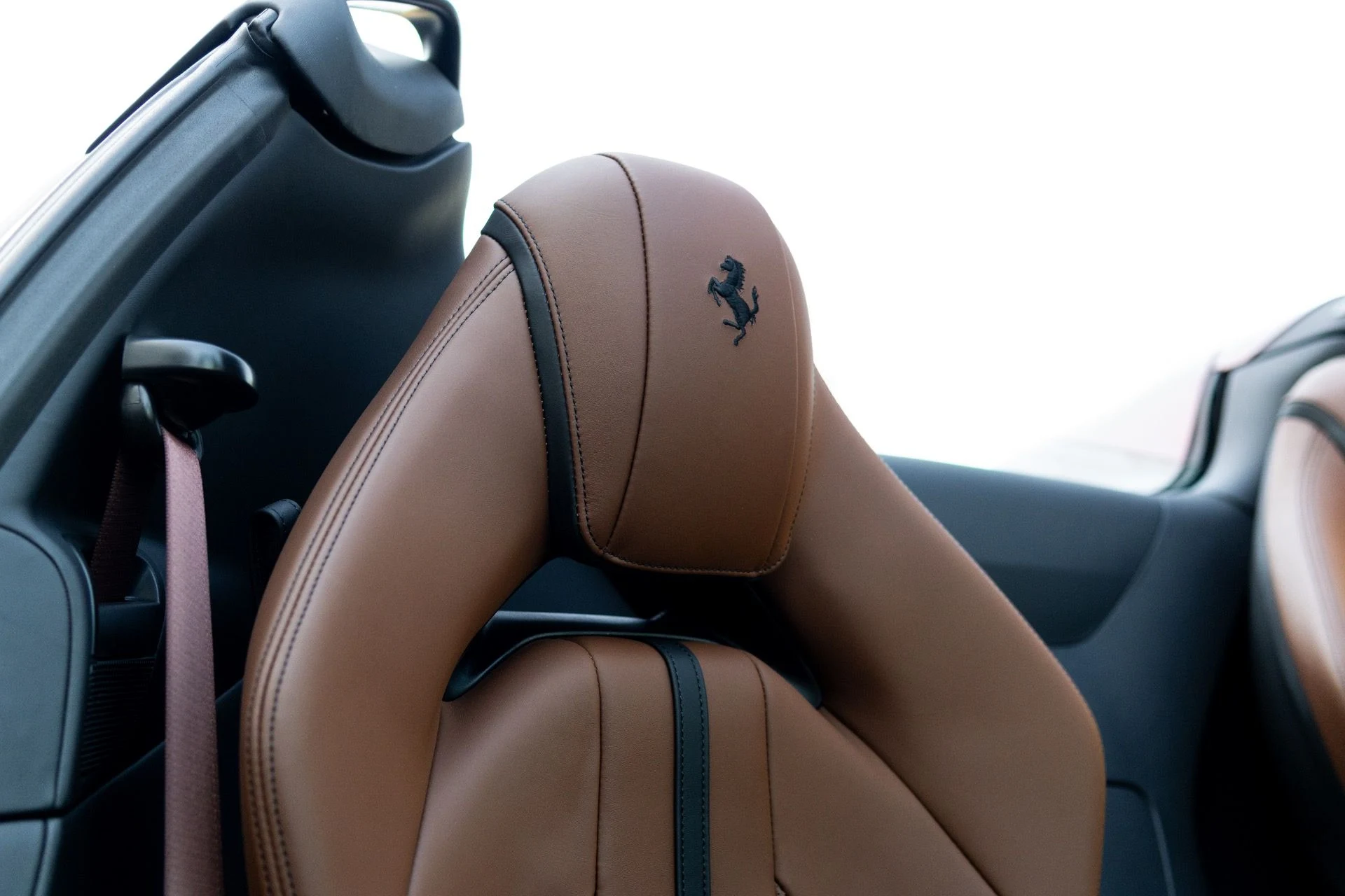 mph045_4272739889_Used_2023_Ferrari_812_GTS_1767886631_94cc222efc