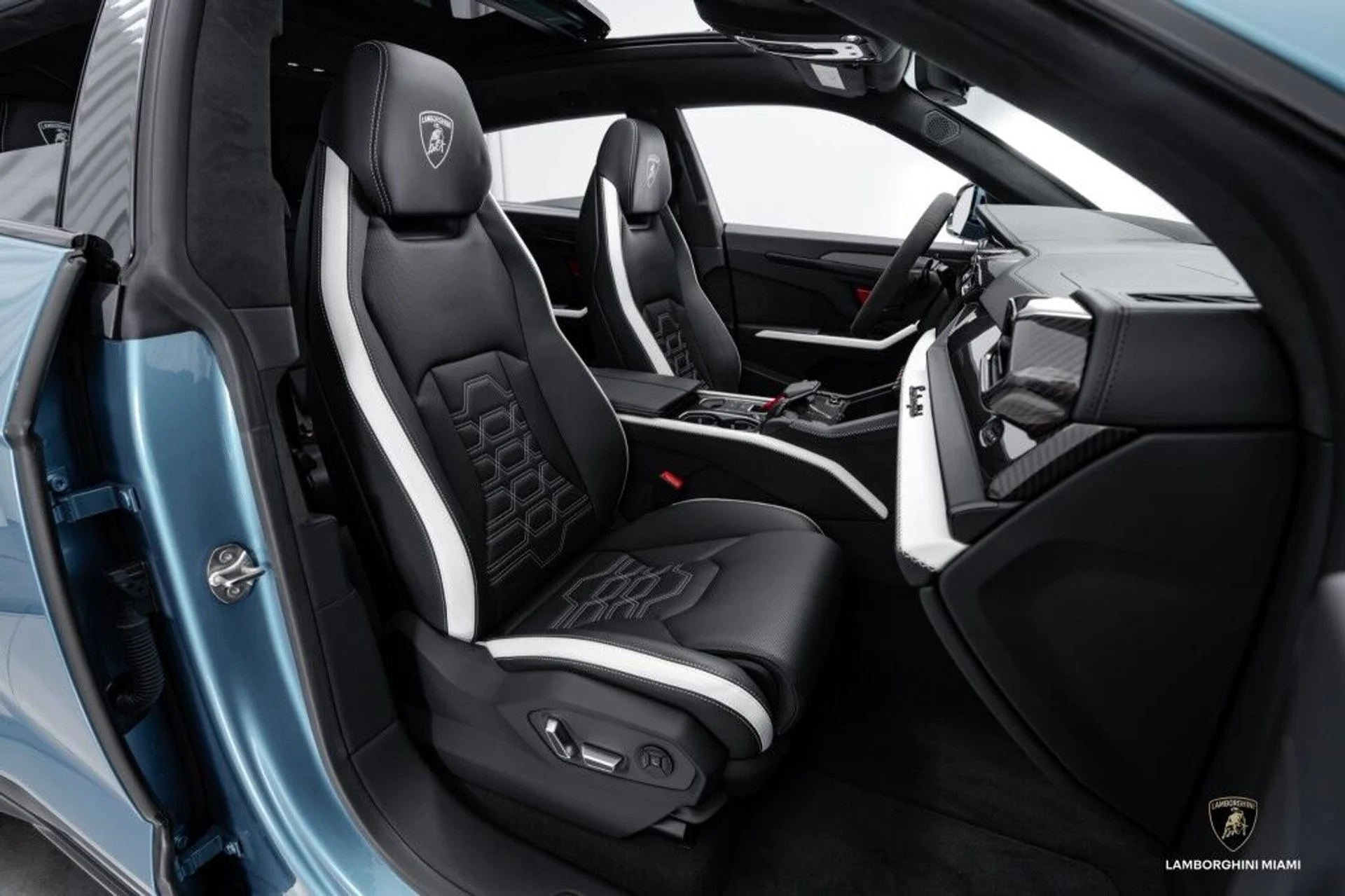 mph045_4281343506_a7a131a24877dfac54e592947e668ce6_274279998f