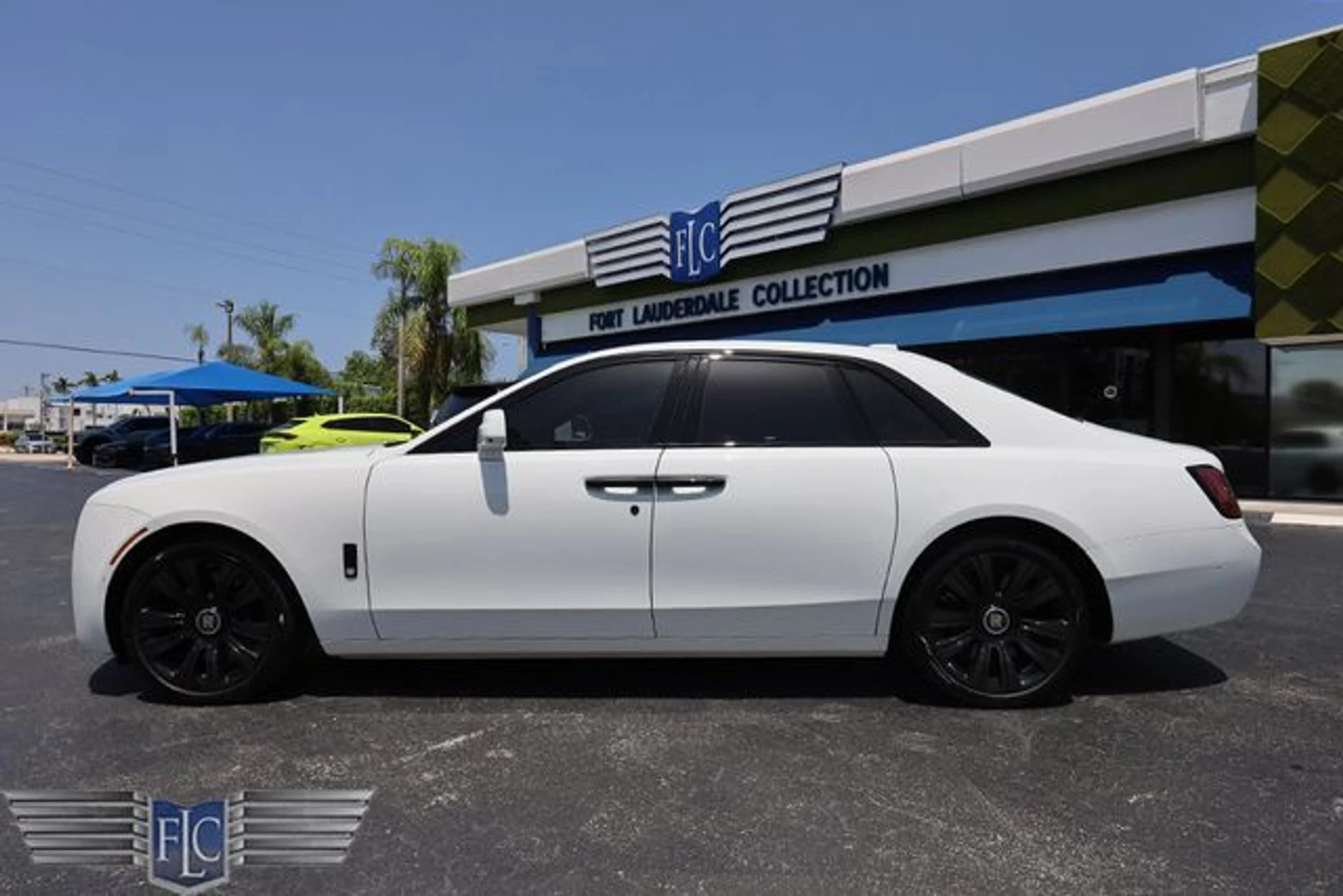mph045_4286070450_used_2024_rolls_royce_ghost_sedan_6305_23068311_50_640_86abfd821b