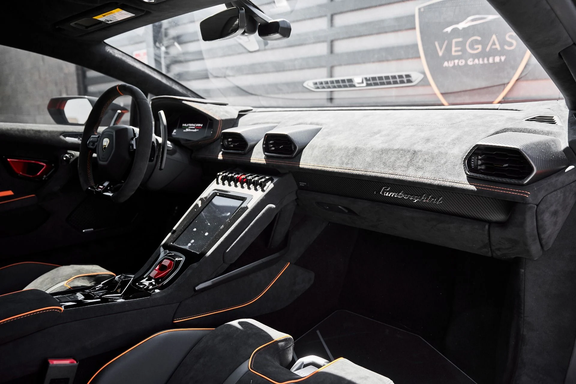 mph045_4286719441_Used_2023_Lamborghini_Huracan_Sterrato_Base_1776823467_81a2c4c24d