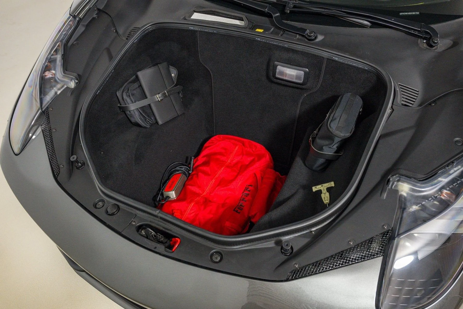 mph045_43103115_843dbfa33091419db959a859edaa0e24_350b6b9d0a