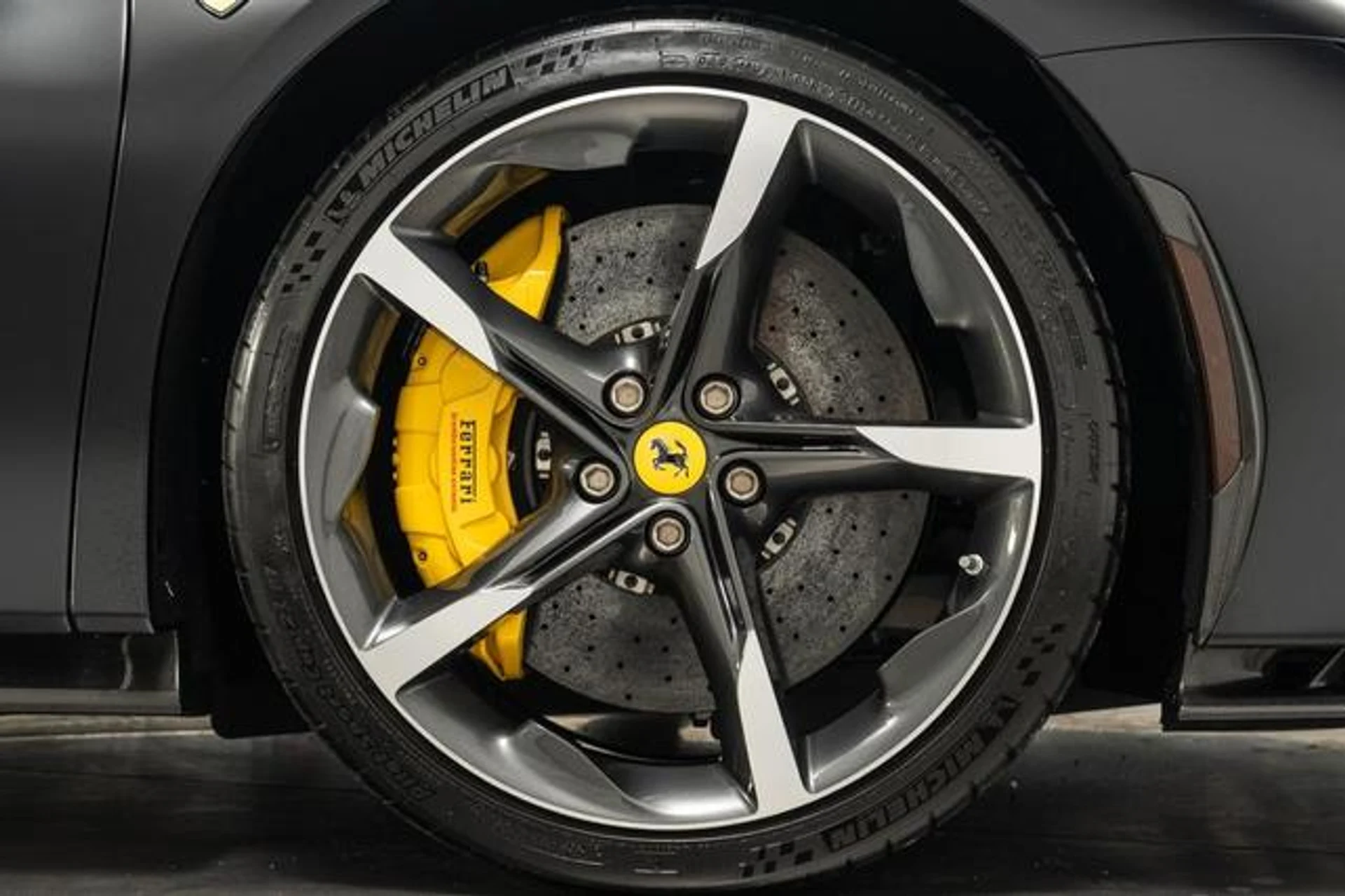 mph045_447299994_ER_Gwn_PW_Ak_XTXLR_5_T_Uum_Z_Iz4_Sdw_e3d54ea9a2