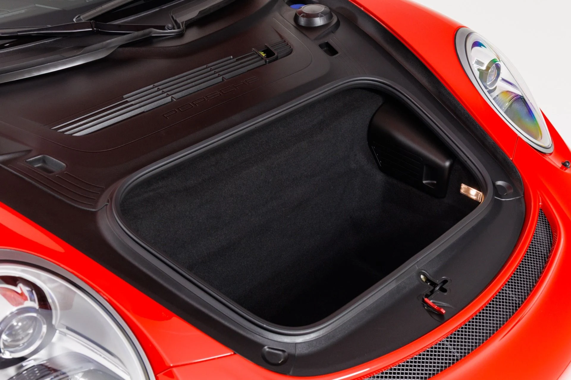 mph045_460515758_Used_2018_Porsche_911_GT_3_1782237127_c68d76ffff