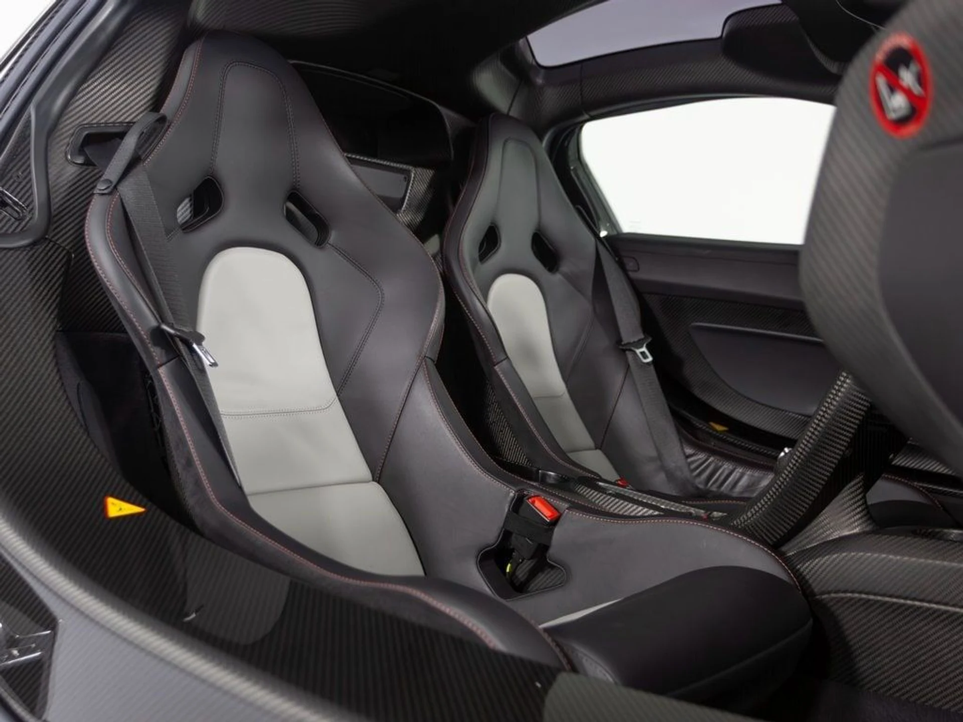 mph045_463915576_f5c7b430df0821daf80bf6395dcae2e1x_a404ef77d3