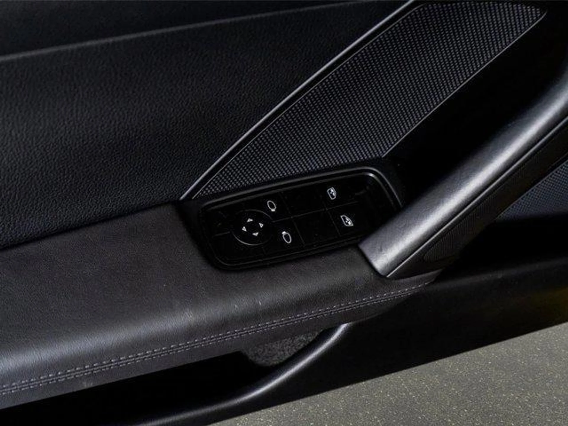 mph045_484369794_Ca_O_Vwfc_HB_7cj_Xynso7k_Qa_Y3v_S_Wo_a49b9f67ae