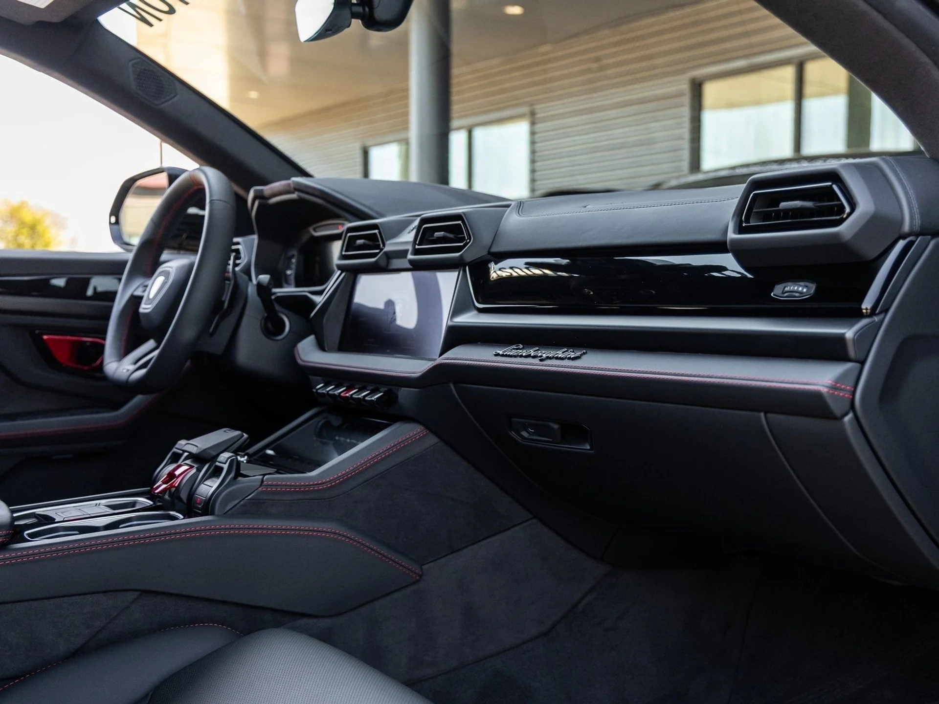 mph045_488069724_46_5de15f6664