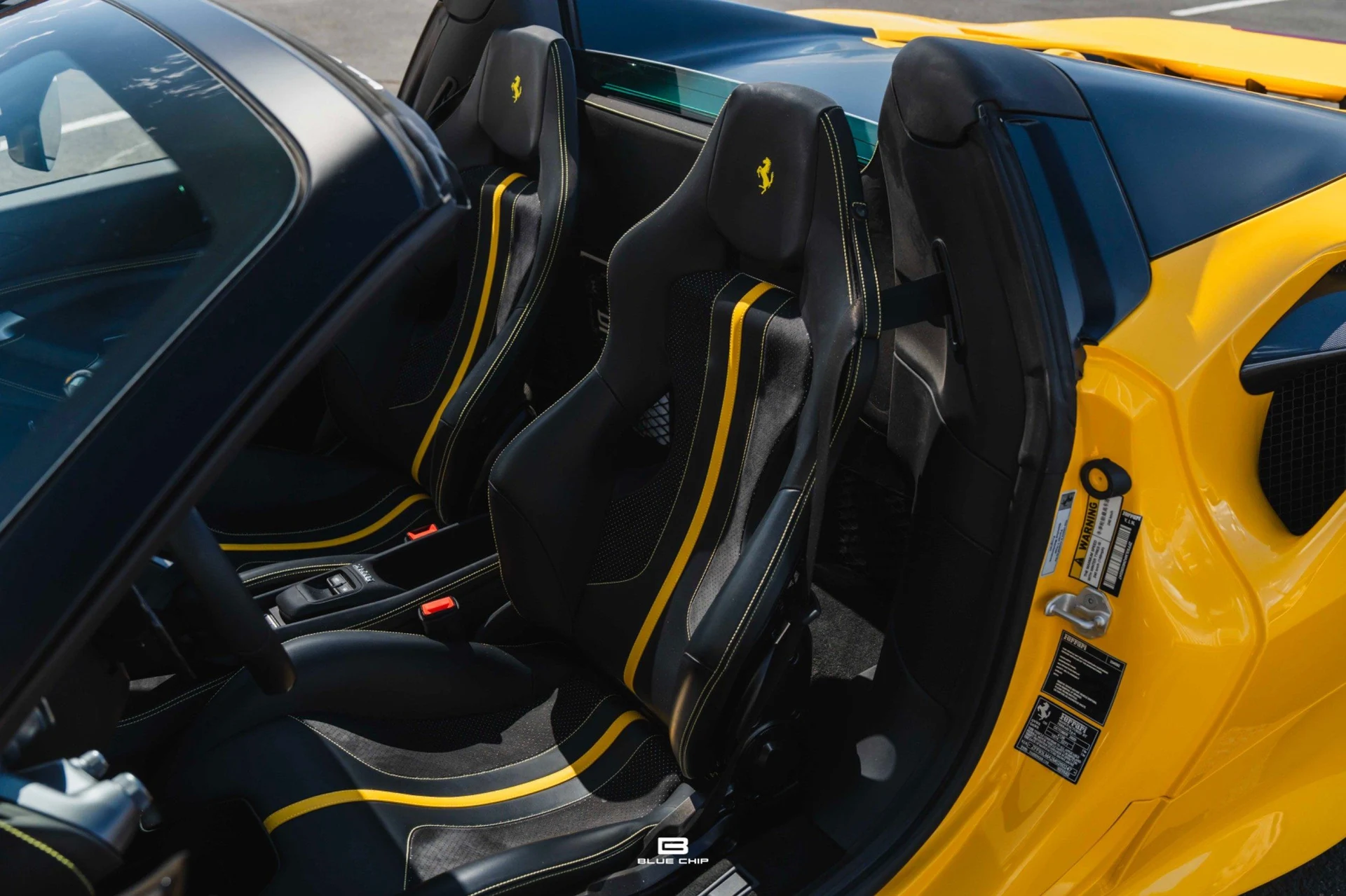 mph045_4990150_6a2adfb2e25e5e1f9c8cae3f_762_20_202021_20_Ferrari_20_F8_20_Spider_20_20045_c6eaf1cef4