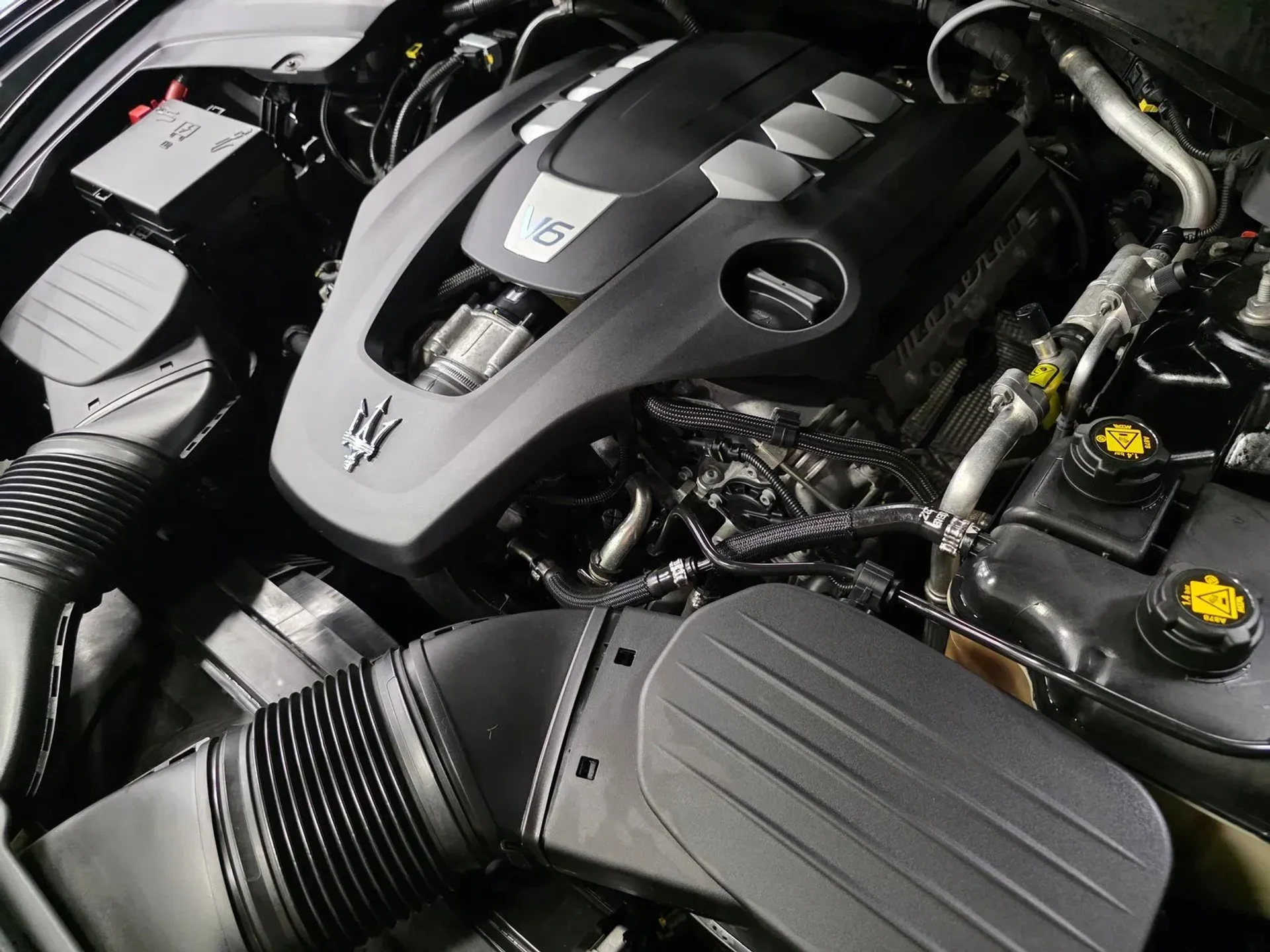 mph045_511552642_2d16f514_f7b9_4d10_a057_32a15cbb9843_42f0068336