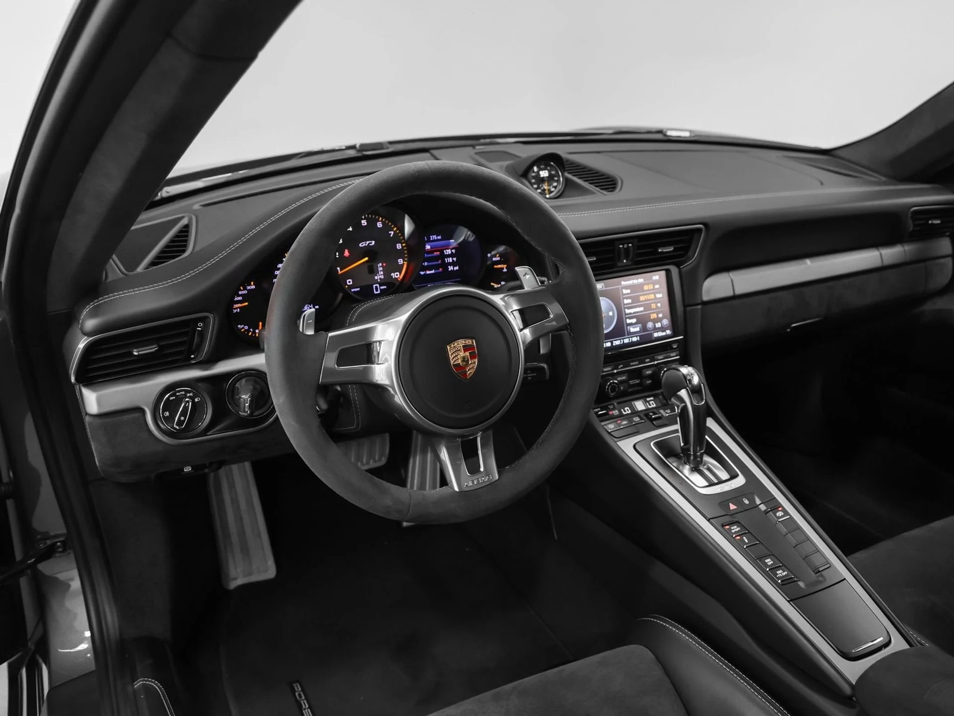 mph045_515111454_46_b1f1ae2385