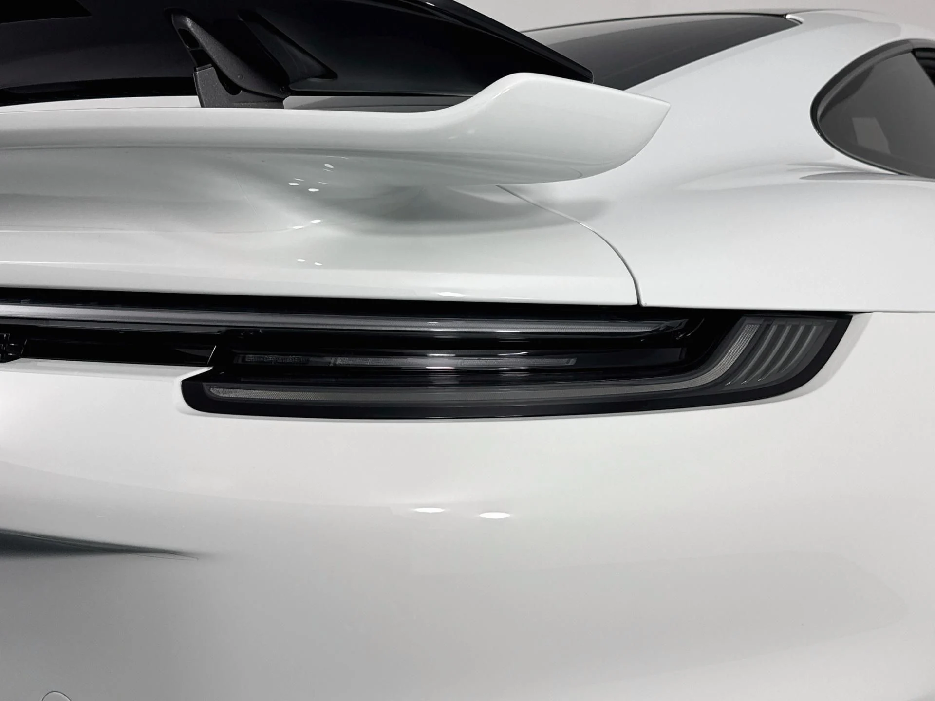 mph045_541726488_Used_2022_Porsche_911_Turbo_S_1785864822_e1fcb65eaa