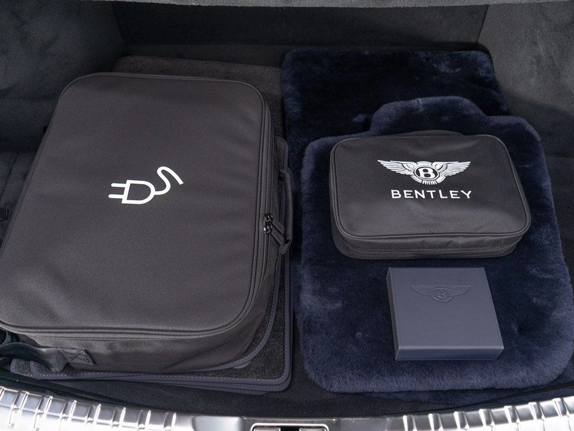 mph045_545912761_09a9d303251d2e00ad18b50a390236d1_5976a207cb