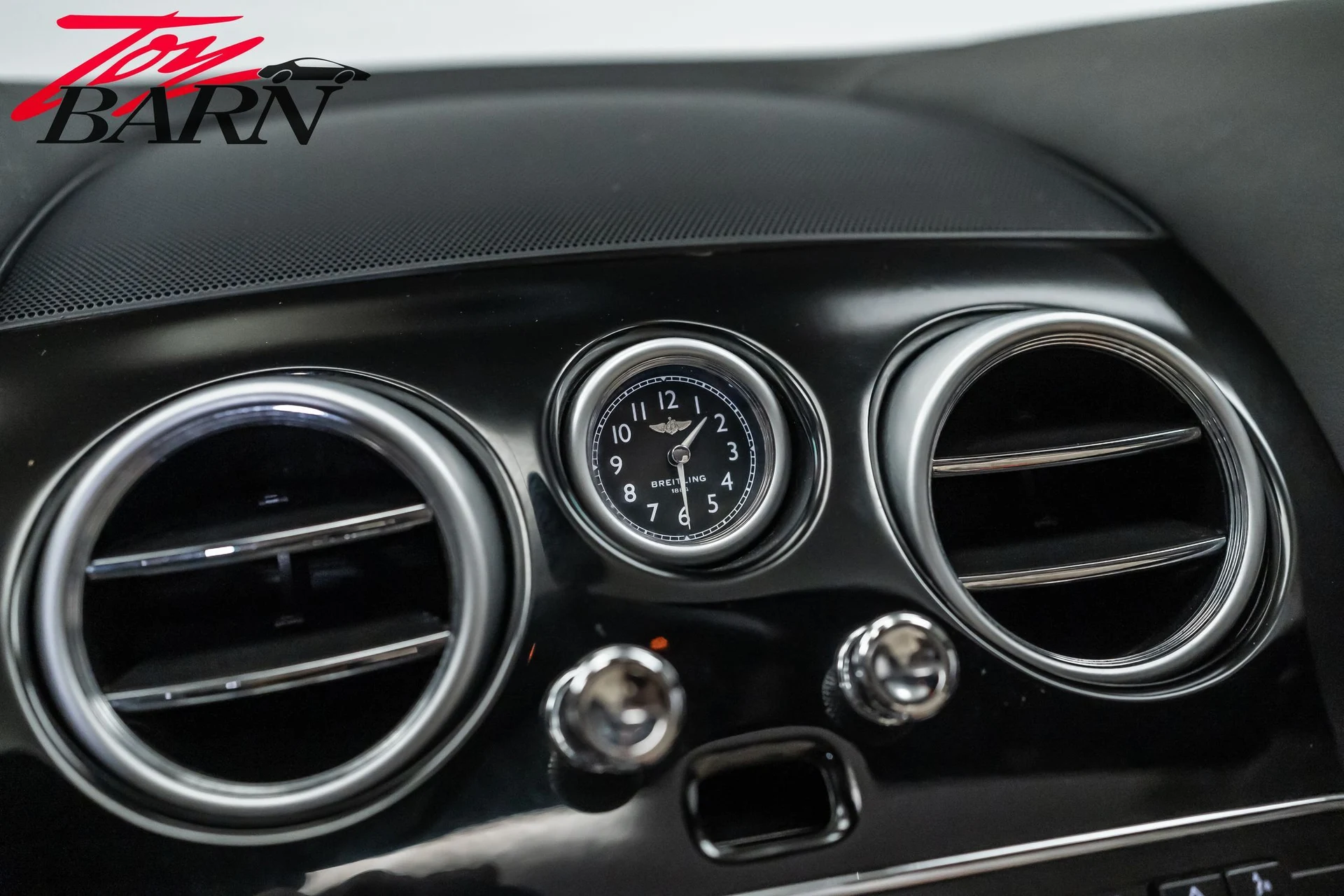 mph045_55090722_4316df77f49b43adb70fdc00ad11feffx_fe9456ce21