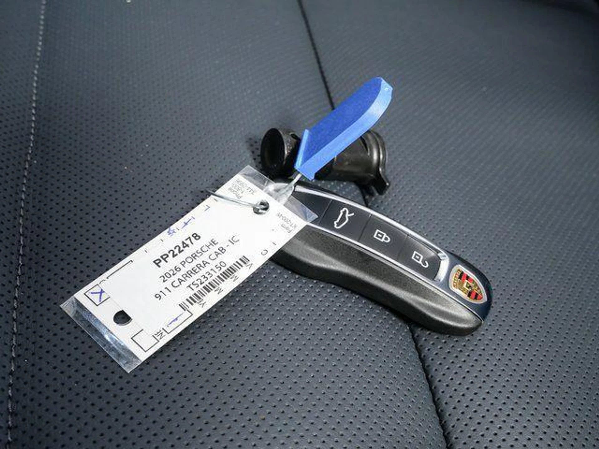 mph045_580583851_m8_M_C_Lh_Laqjg5d_L_Ny_UDKIJREM_00_96fcadba30