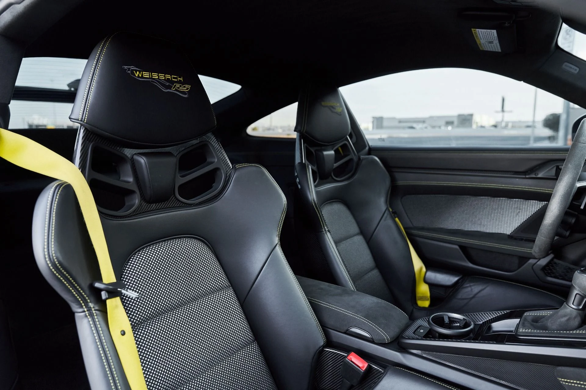 mph045_581307383_Used_2024_Porsche_911_GT_3_RS_1766112791_d34cfb26ca