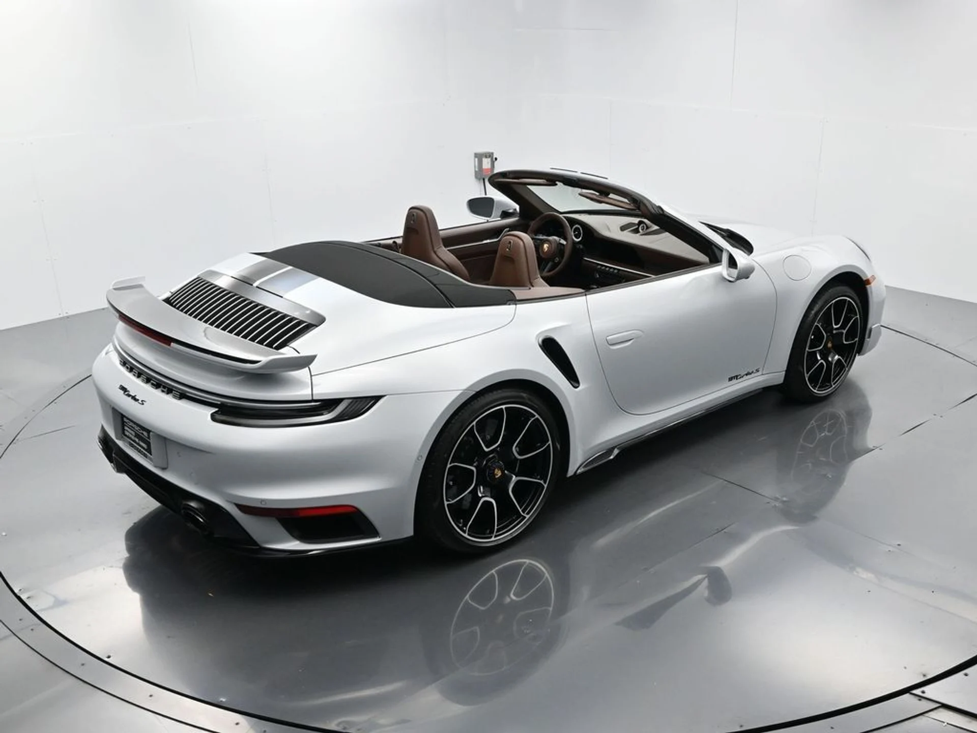 mph045_582514026_d2fa685a9e19ab67fc720d538f3e51db_ada72c8950