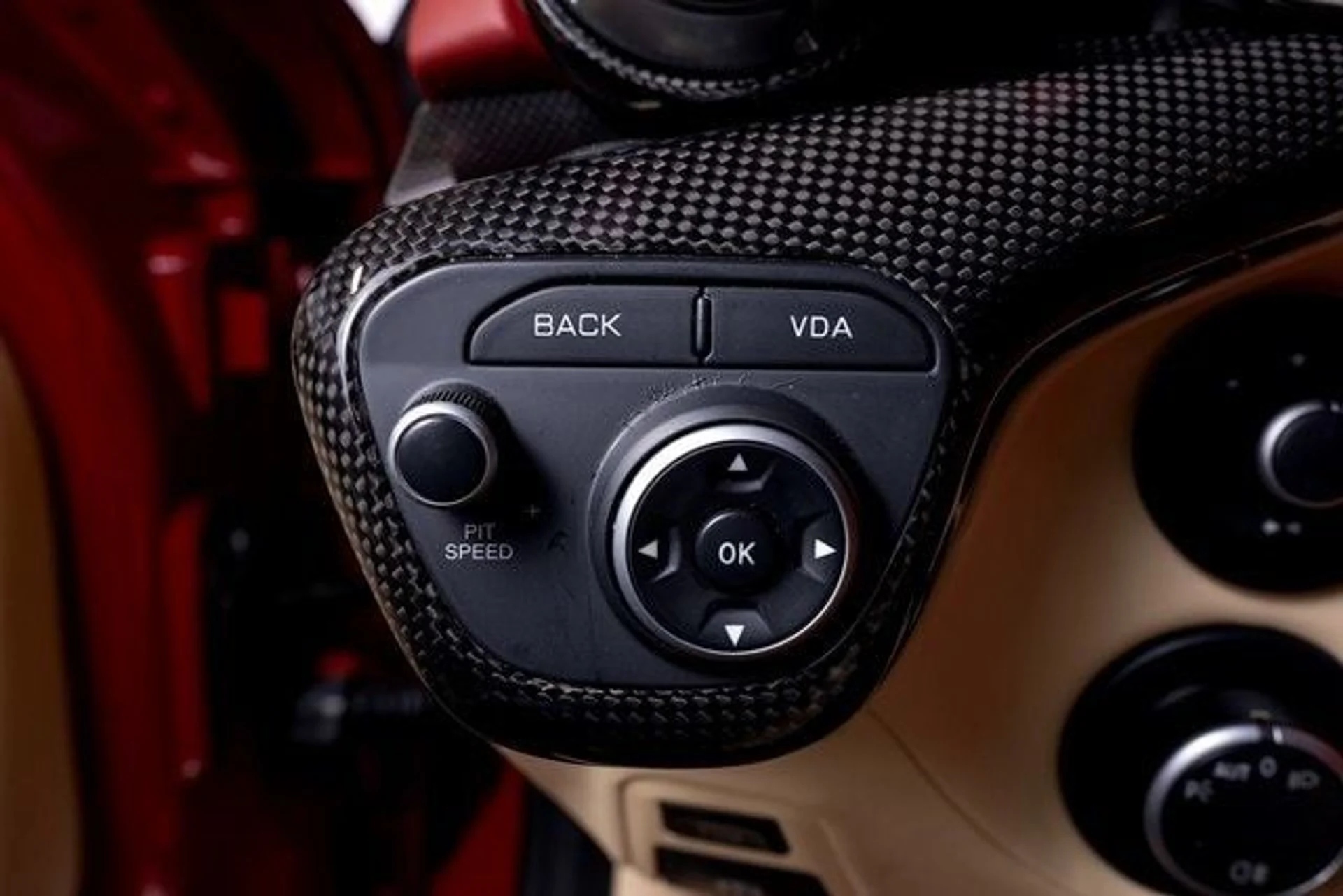 mph045_61428624_ad68bb1a3daa9ccd5cd554a6ee47f1b0x_5bf01efaab