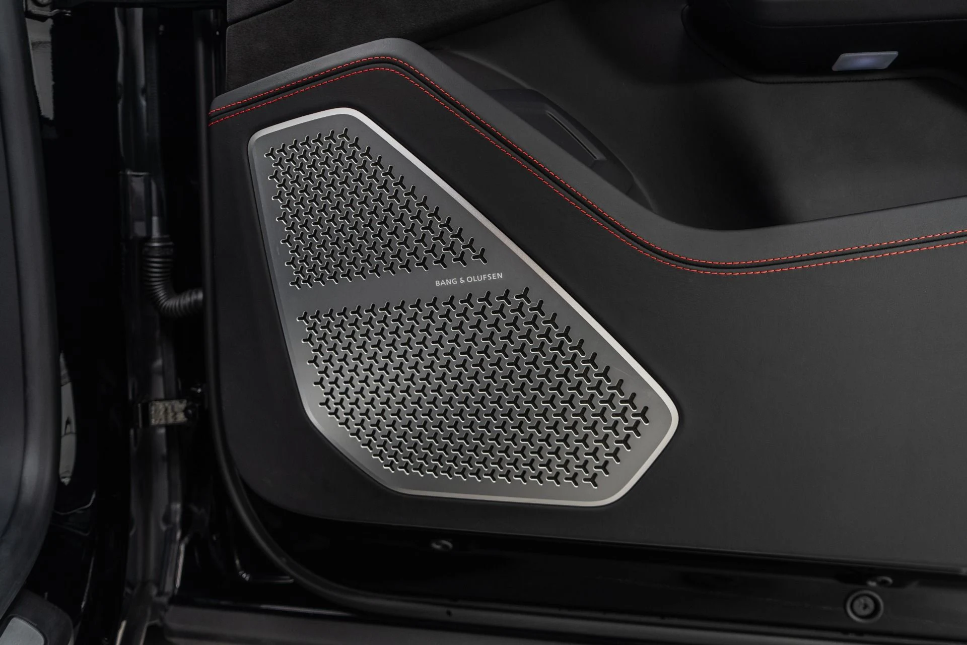 mph045_624220233_Used_2021_Lamborghini_Urus_Q_Citura_Interior_Bang_and_Olufsen_Audio_1778530173_7b18919f42