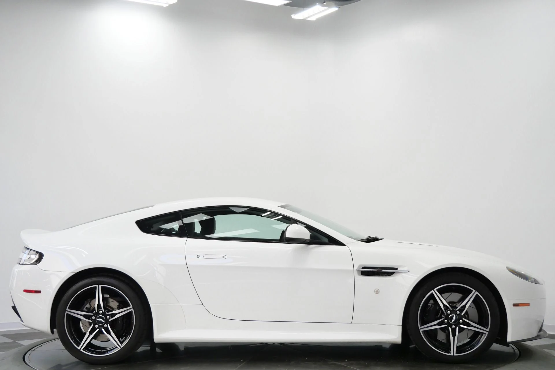 mph045_625206346_Used_2016_Aston_Martin_V8_Vantage_GT_7_Speed_Manual_Low_Miles_Sport_Exhaust_1777396447_b4e19479d5