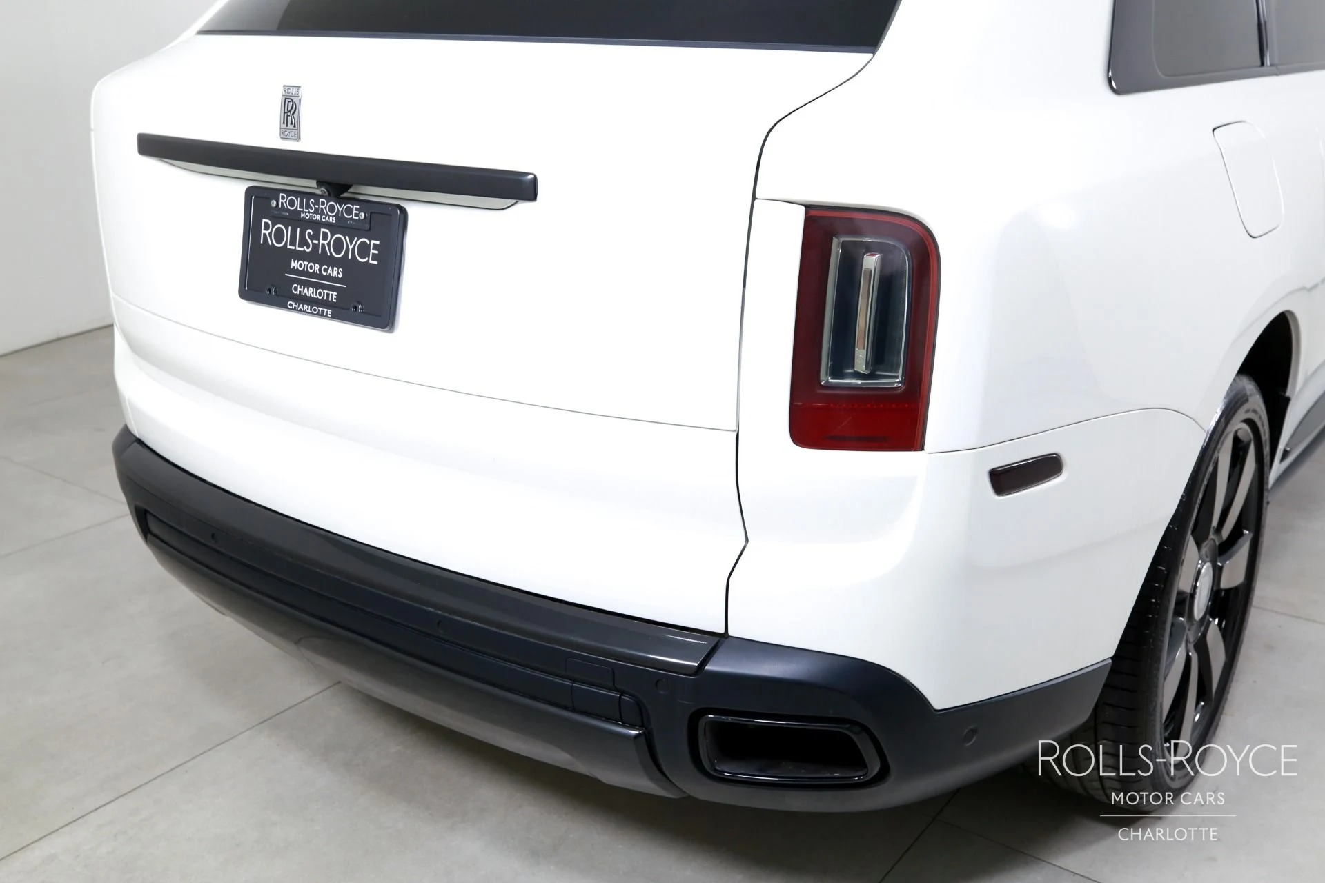 mph045_627120327_Used_2019_Rolls_Royce_Cullinan_1771361502_da60a420b3