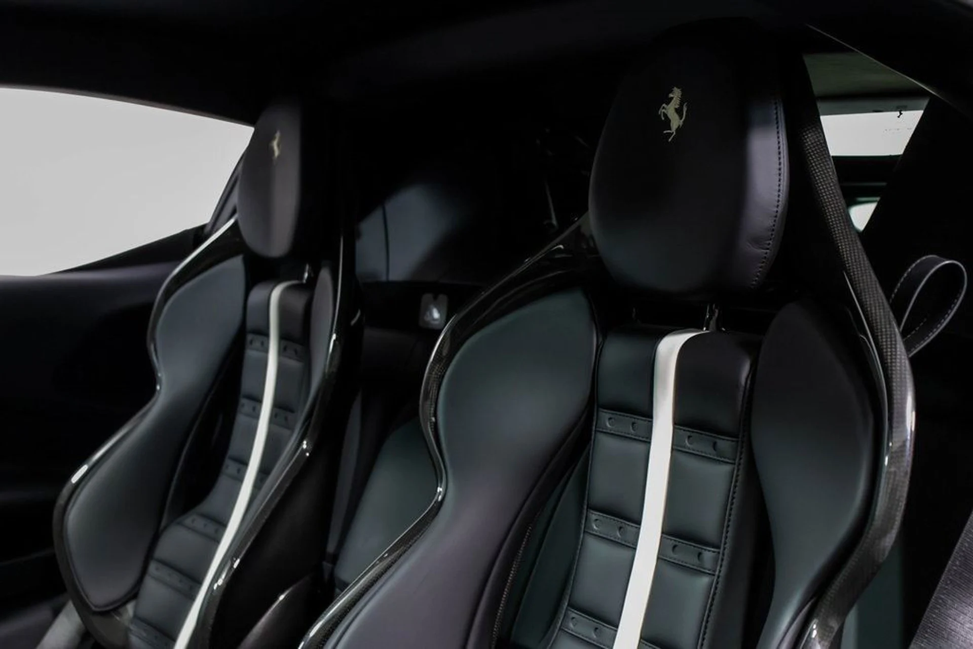 mph045_643172876_0ae2d3955fdd9cf4afd73b41e8ba1b40x_6796dd4c94