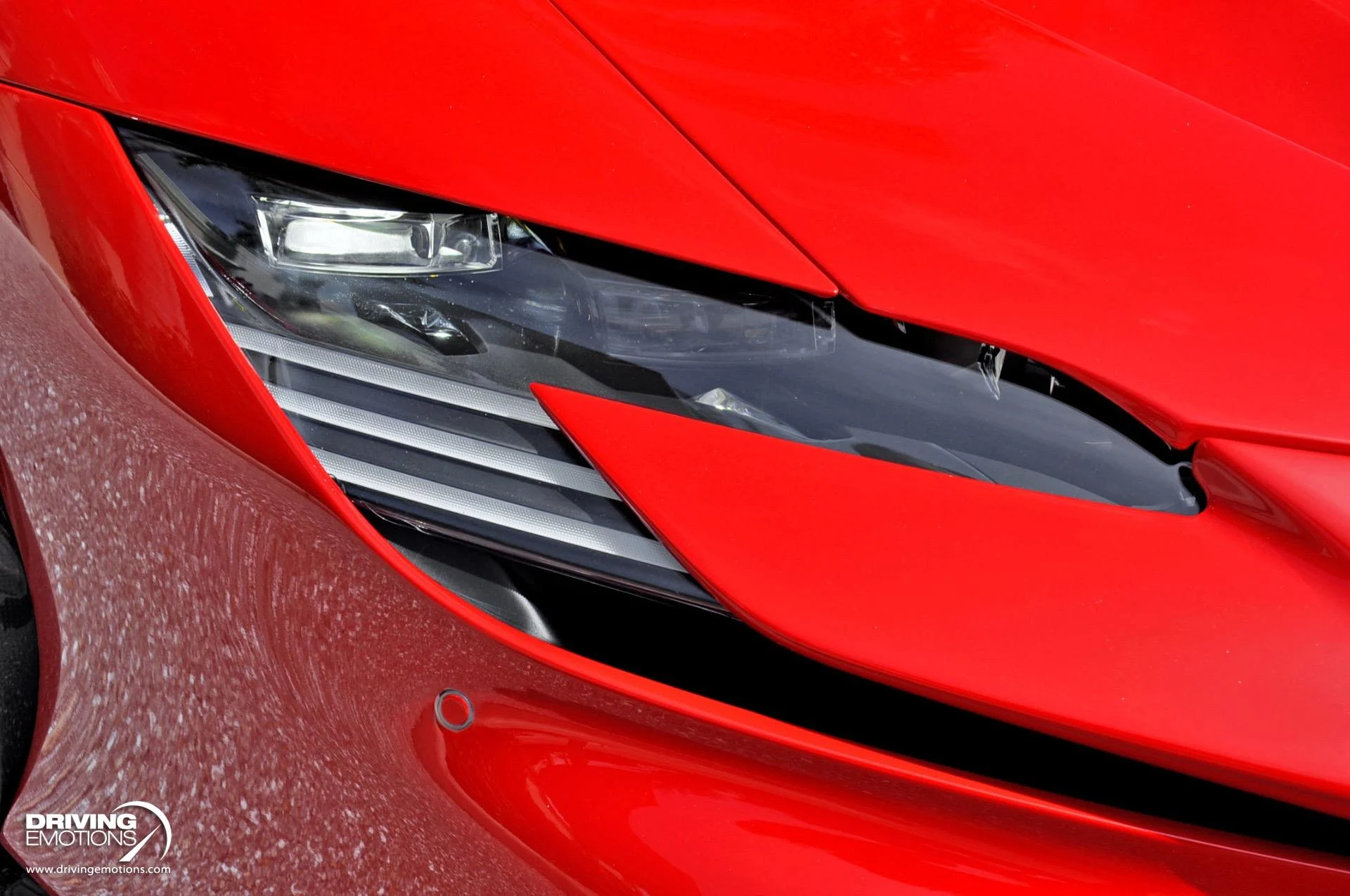 mph045_652305729_860_p46_l_771a267778