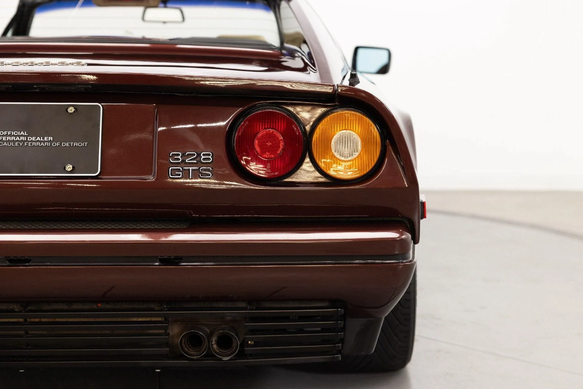 mph045_664235800_Used_1988_Ferrari_328_GTS_1789651806_cdc4ba1e80